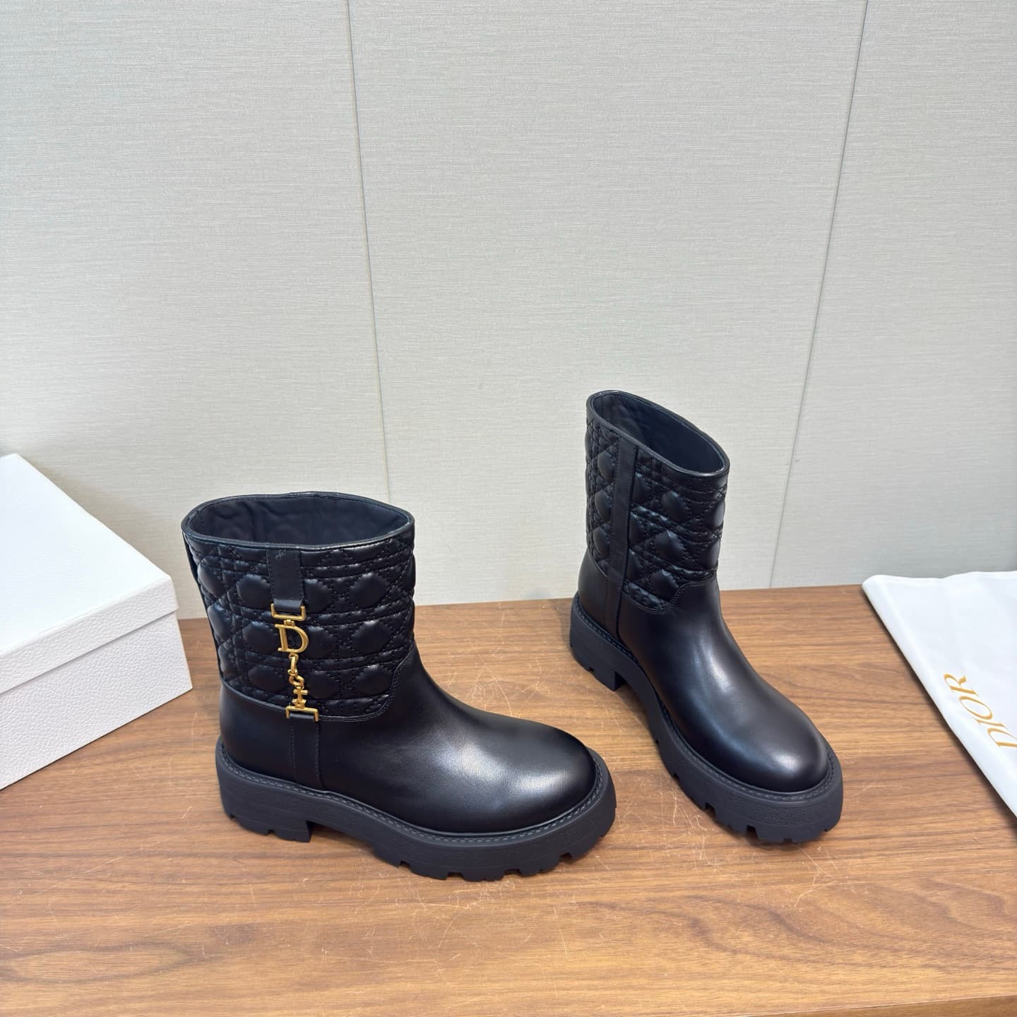D5793 Top-tier Dior 26, new model Chelsea boots for spring, summer, autumn, and winter — image 3