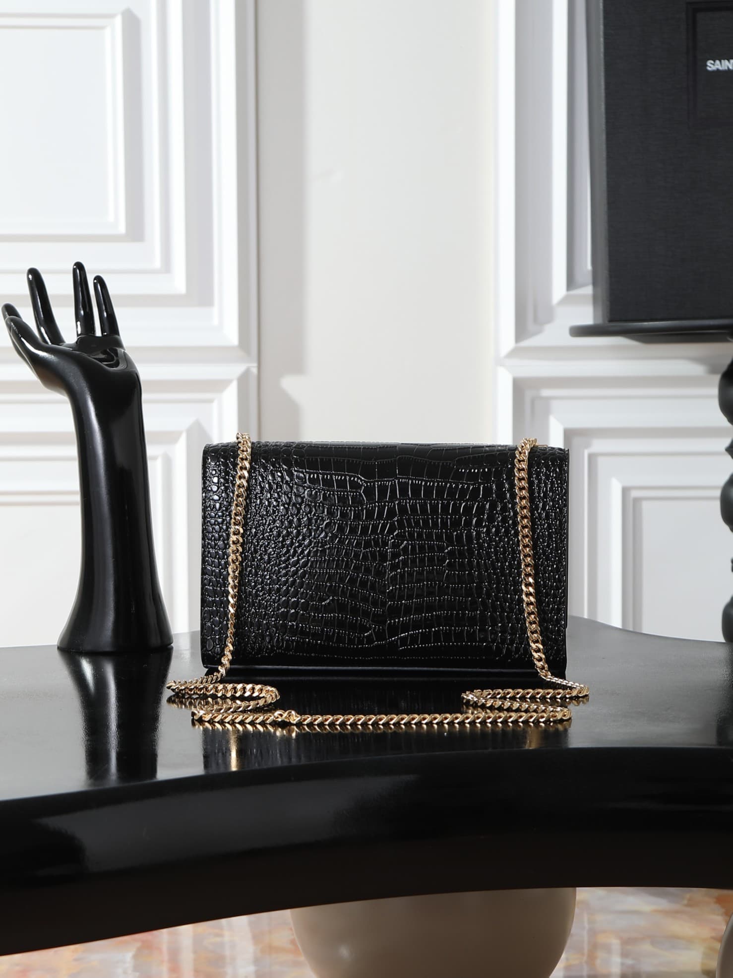 C8453 Black crocodile-patterned gold buttons · 24cm 【Eternal Classic】KATE is definitely Yang Shulin’s eternal classic model – never out of style – a must-have item! A necessity for everyone! Whether it’s ten years ago or ten years from now, KATE remains h — image 6