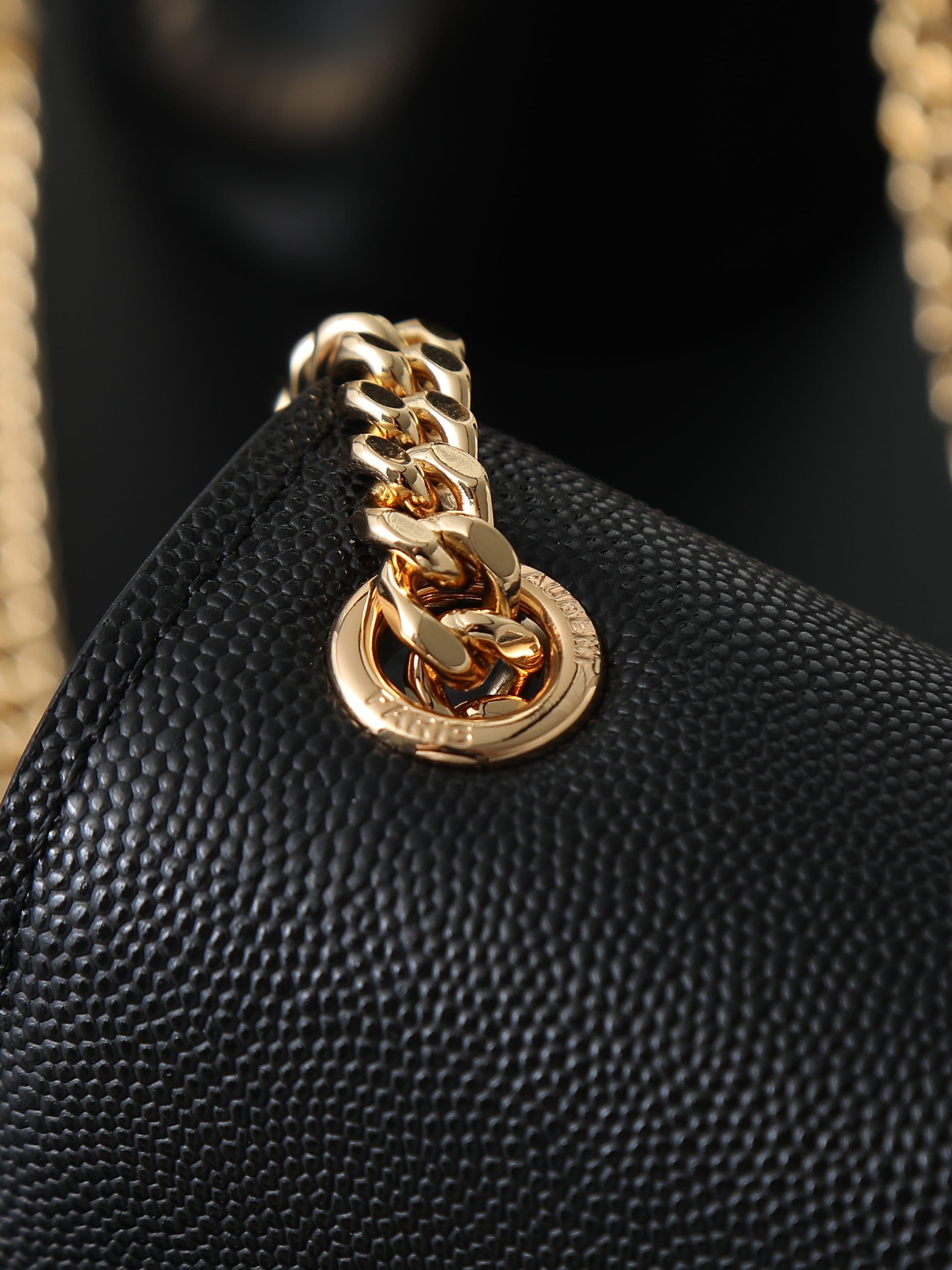 C8419 Black Caviar Gold Clasp · 20cm — image 4