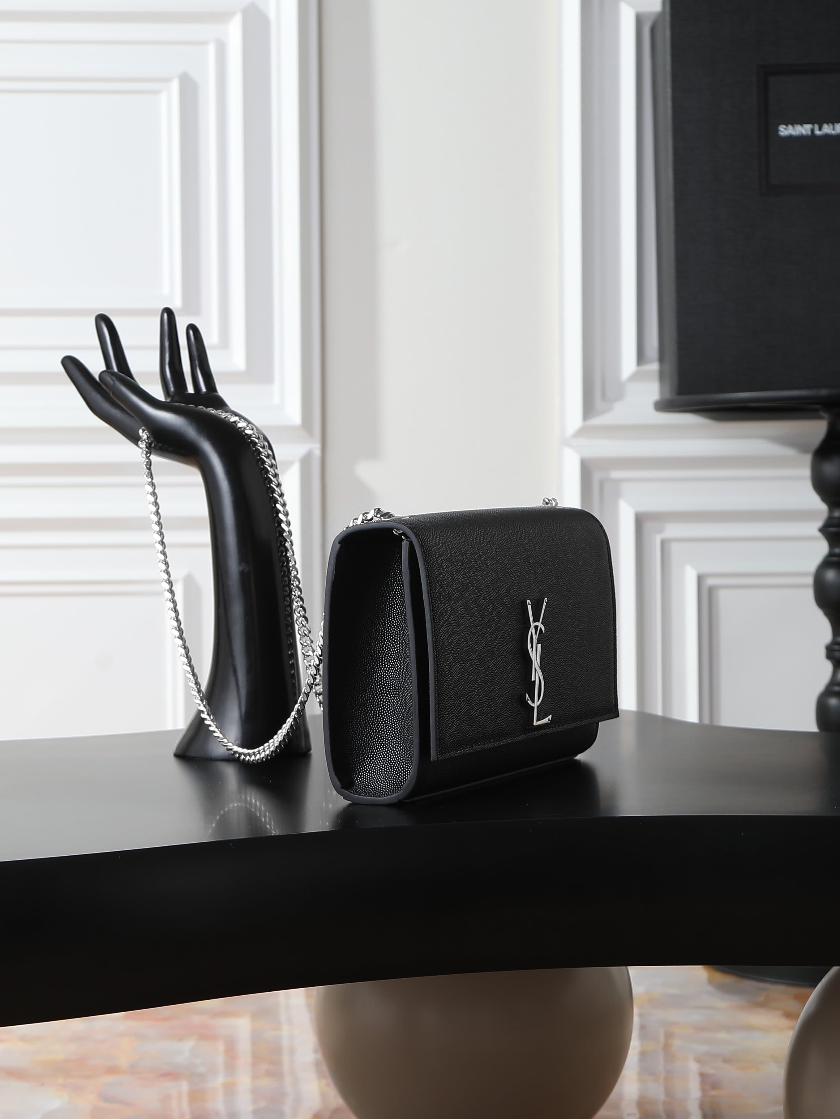 C8412 Black caviar silver clasp·24cm — image 4