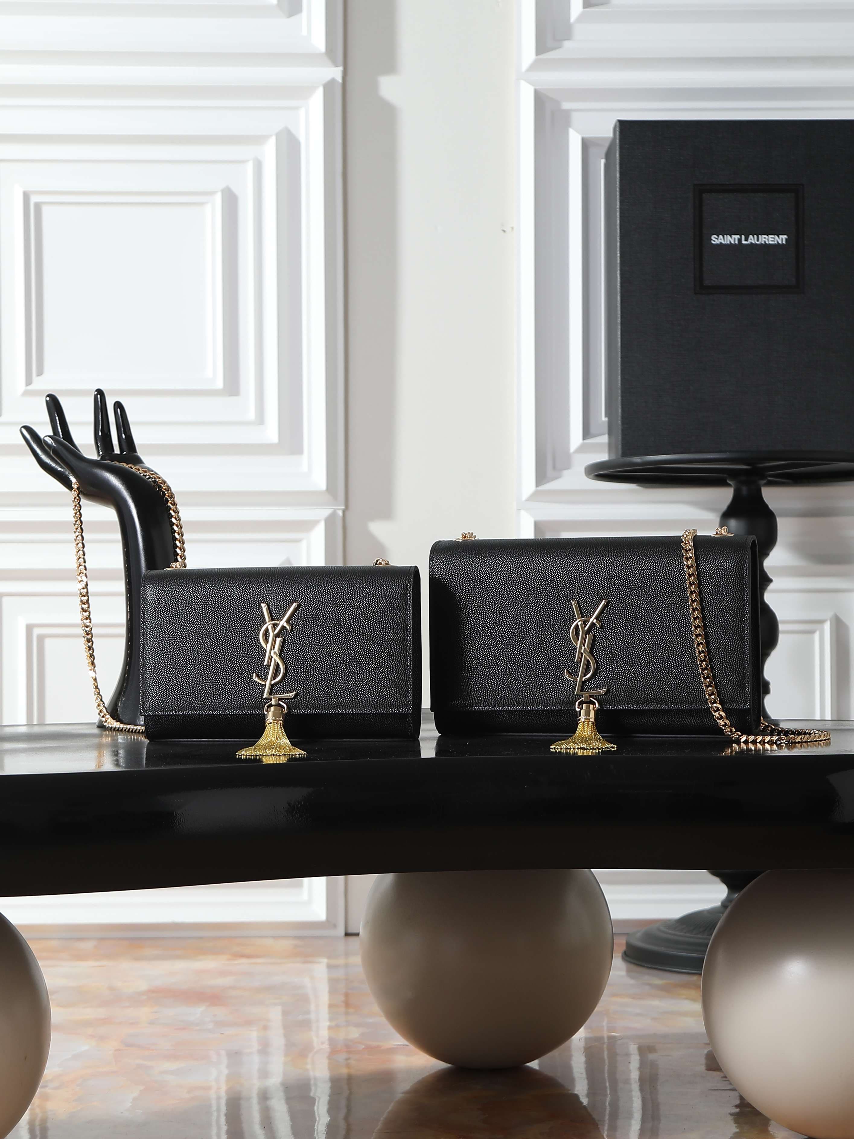 C8452 KATE 24/20cm_ fringe bag — image 1