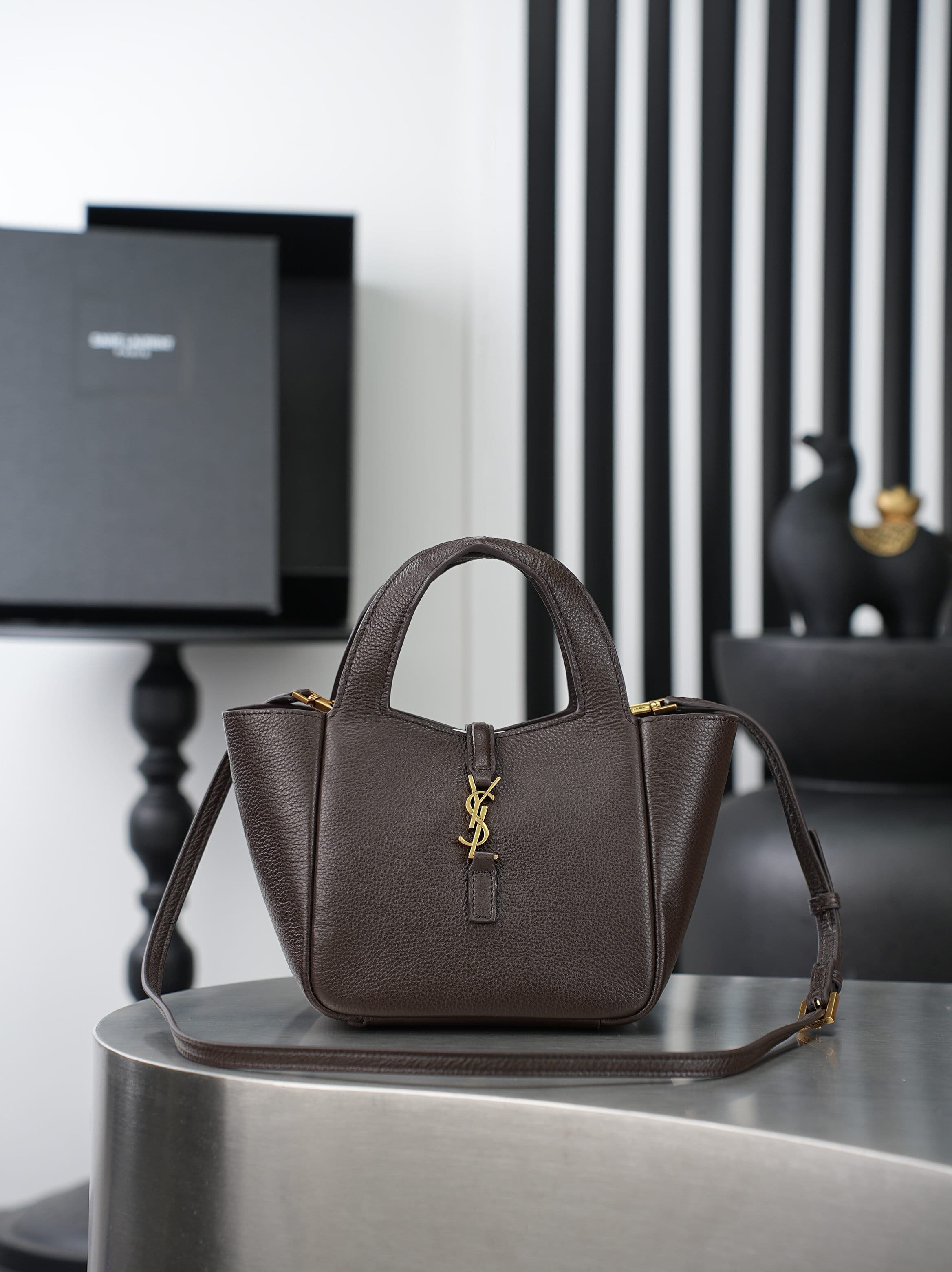 C8478 Size: 18x15x13cm — image 1