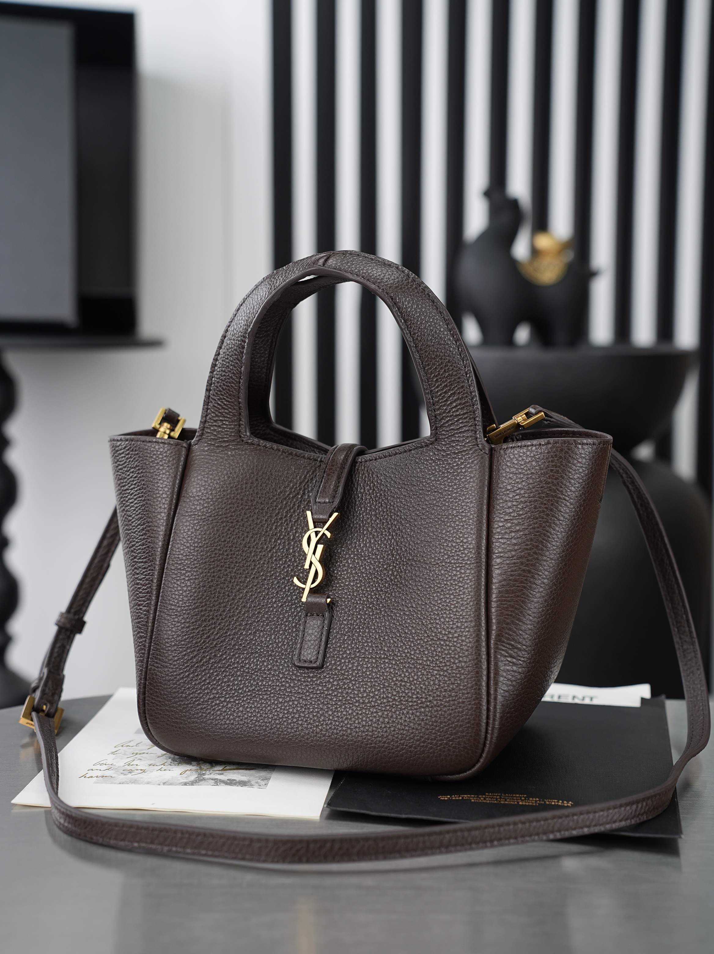 C8481 Small coffee-colored gold buttons· — image 3