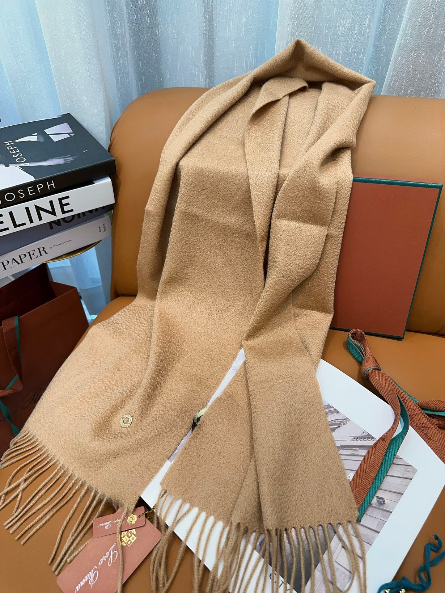 C30668 Loro Piana’s classic “wave” neutral cashmere scarf ❗ — image 8