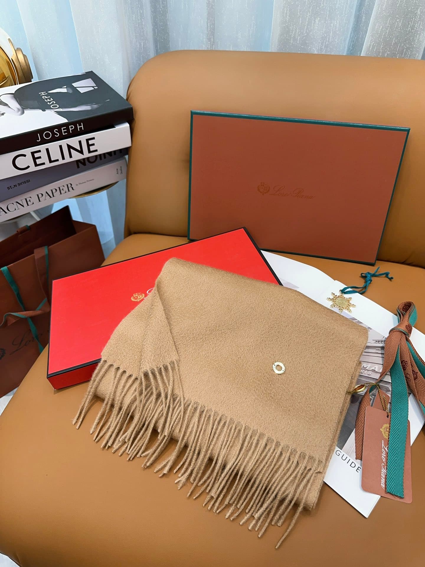 C30668 Loro Piana’s classic “wave” neutral cashmere scarf ❗ — image 3