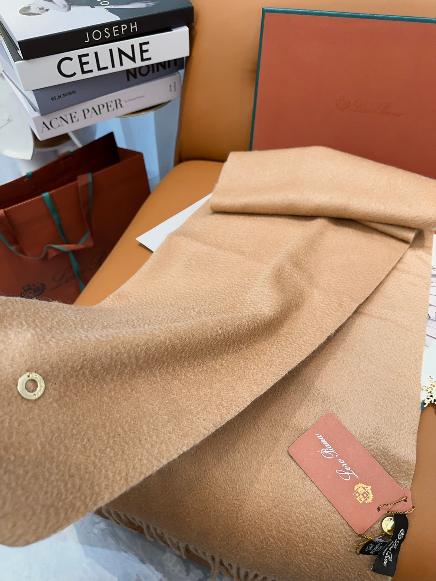 C30668 Loro Piana’s classic “wave” neutral cashmere scarf ❗ — image 6