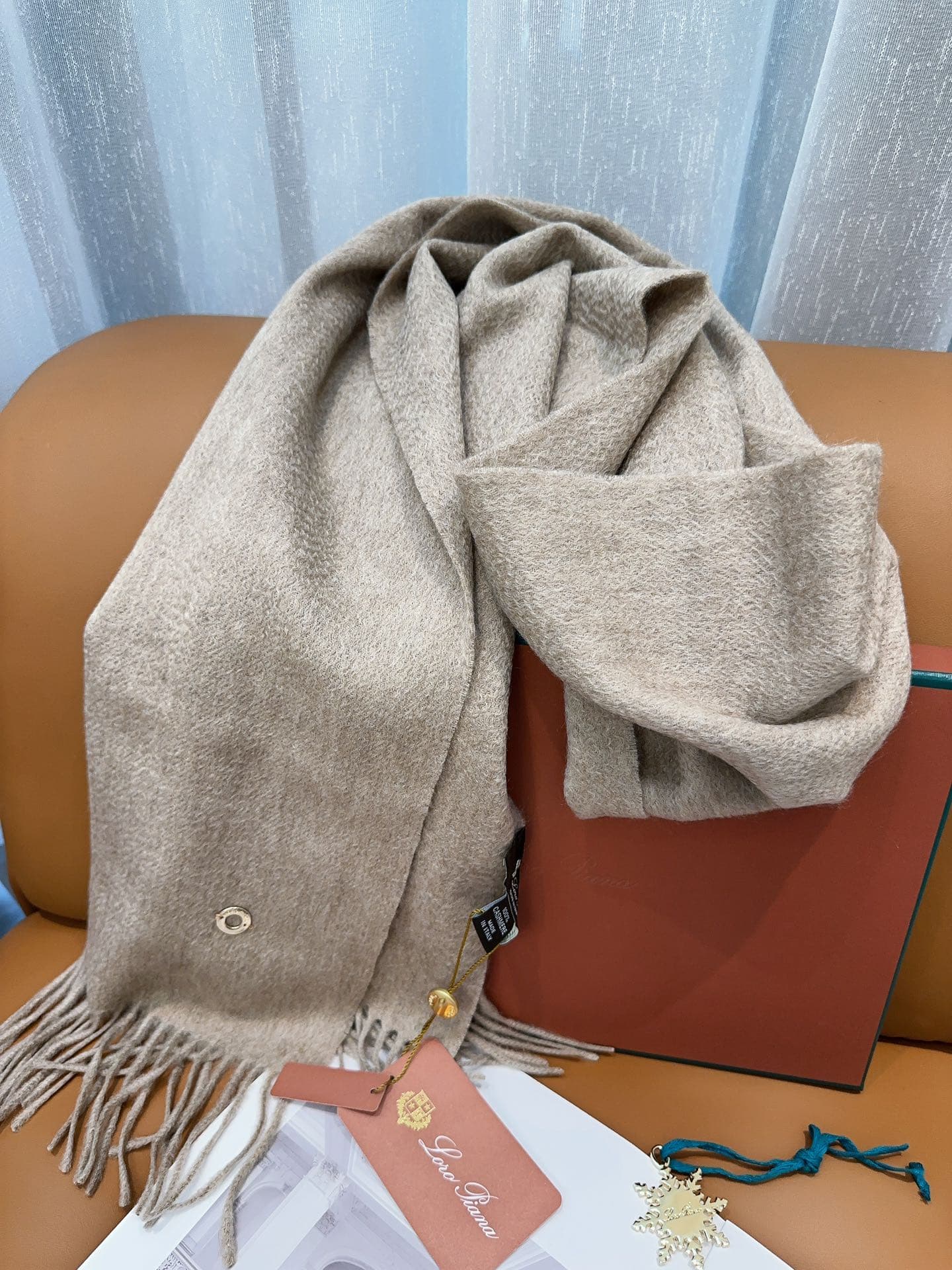 C30667 Loro Piana’s classic “wave” colorless cashmere scarf ❗ — image 8