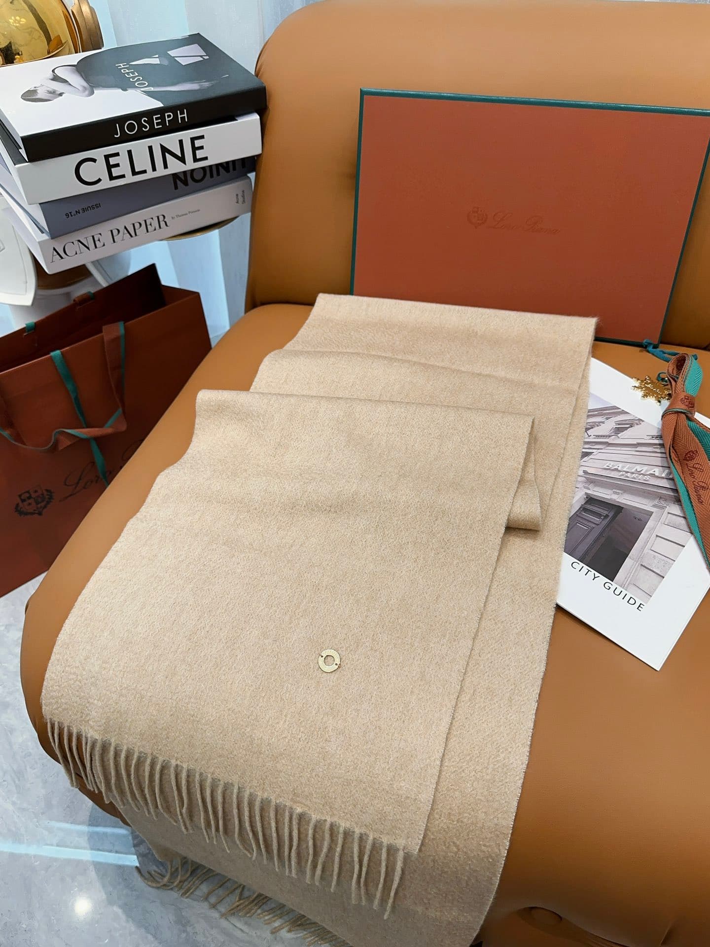 C30666 Loro Piana’s classic “wave pattern” plain cashmere scarf ❗ — image 8