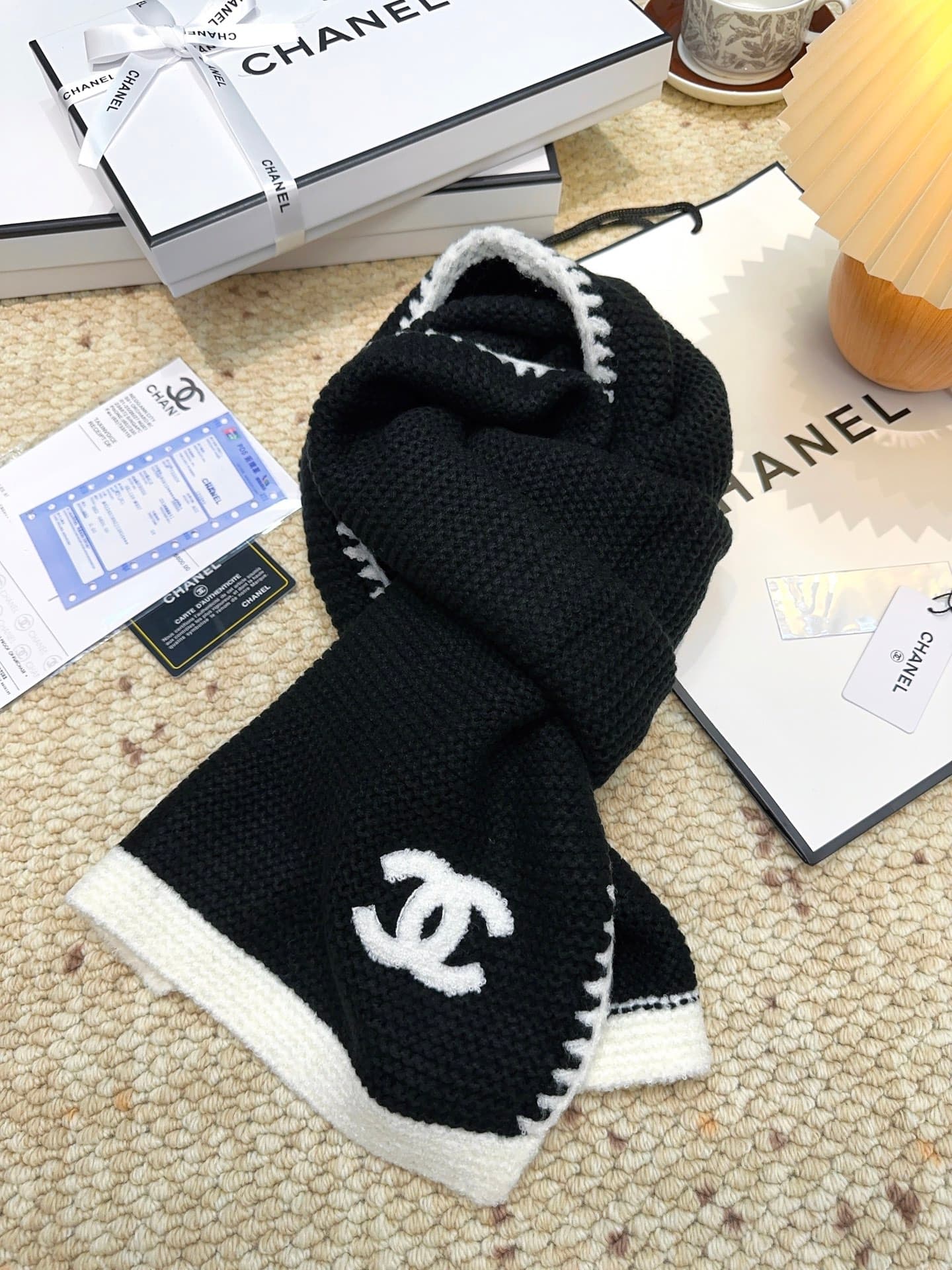 C30671 Chanel boutique’s new item – “Coco Chanel” 💖💖 It’s absolutely stunning! A top-tier product from the Chanel brand. The new item is available at the boutique; it’s imported cashmere knitted scarves and shawls with decorative patterns. They’re extreme — image 2
