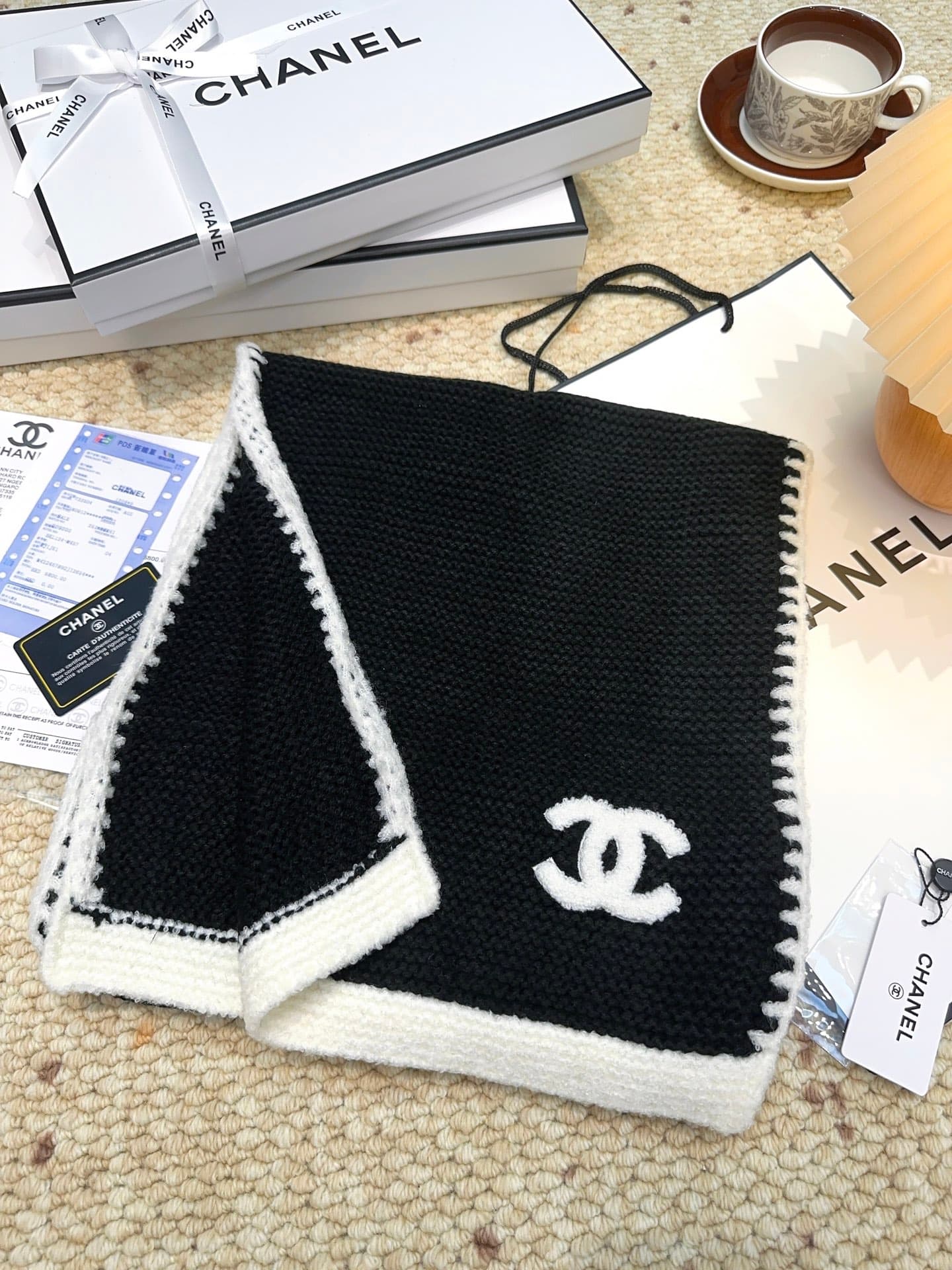 C30671 Chanel boutique’s new item – “Coco Chanel” 💖💖 It’s absolutely stunning! A top-tier product from the Chanel brand. The new item is available at the boutique; it’s imported cashmere knitted scarves and shawls with decorative patterns. They’re extreme — image 3