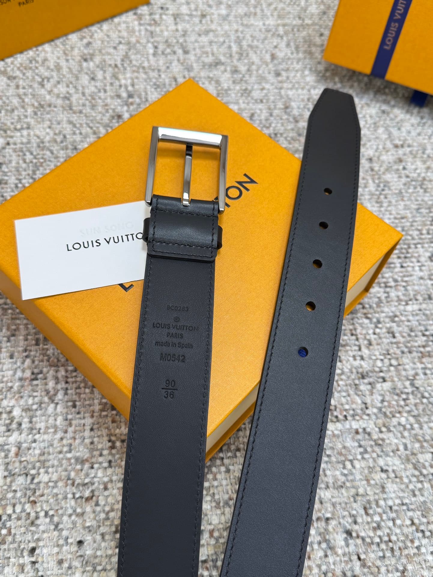 C32894 Louis Vuitton LV Belt Collection/series, original hardware, delicate hand-painted edges, soft and comfortable, wide 3.5 — image 7
