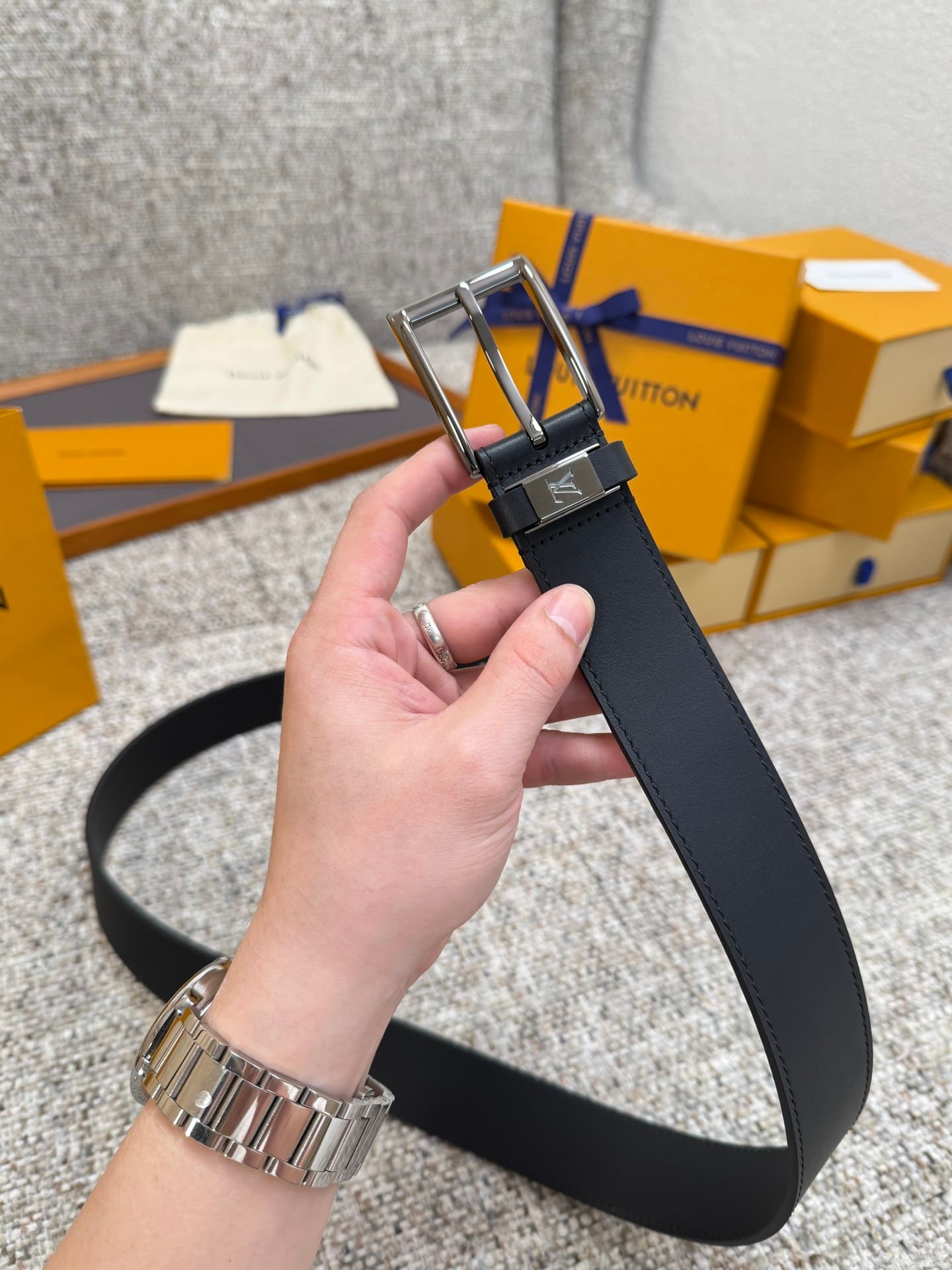 C32894 Louis Vuitton LV Belt Collection/series, original hardware, delicate hand-painted edges, soft and comfortable, wide 3.5 — image 5