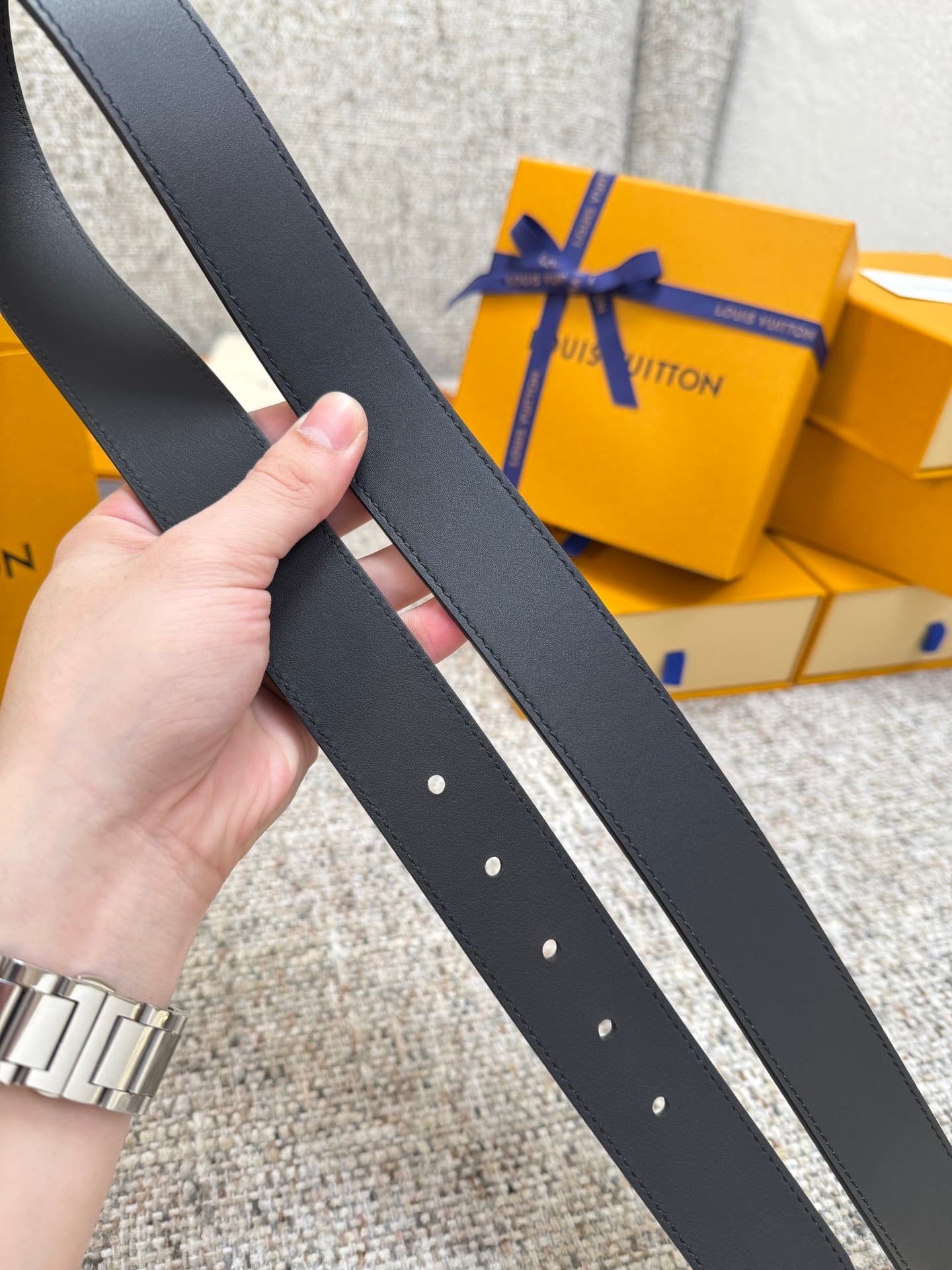 C32891 Louis Vuitton LV Belt Collection/series, original hardware, delicate hand-painted edges, soft and comfortable, wide 3.5 — image 8
