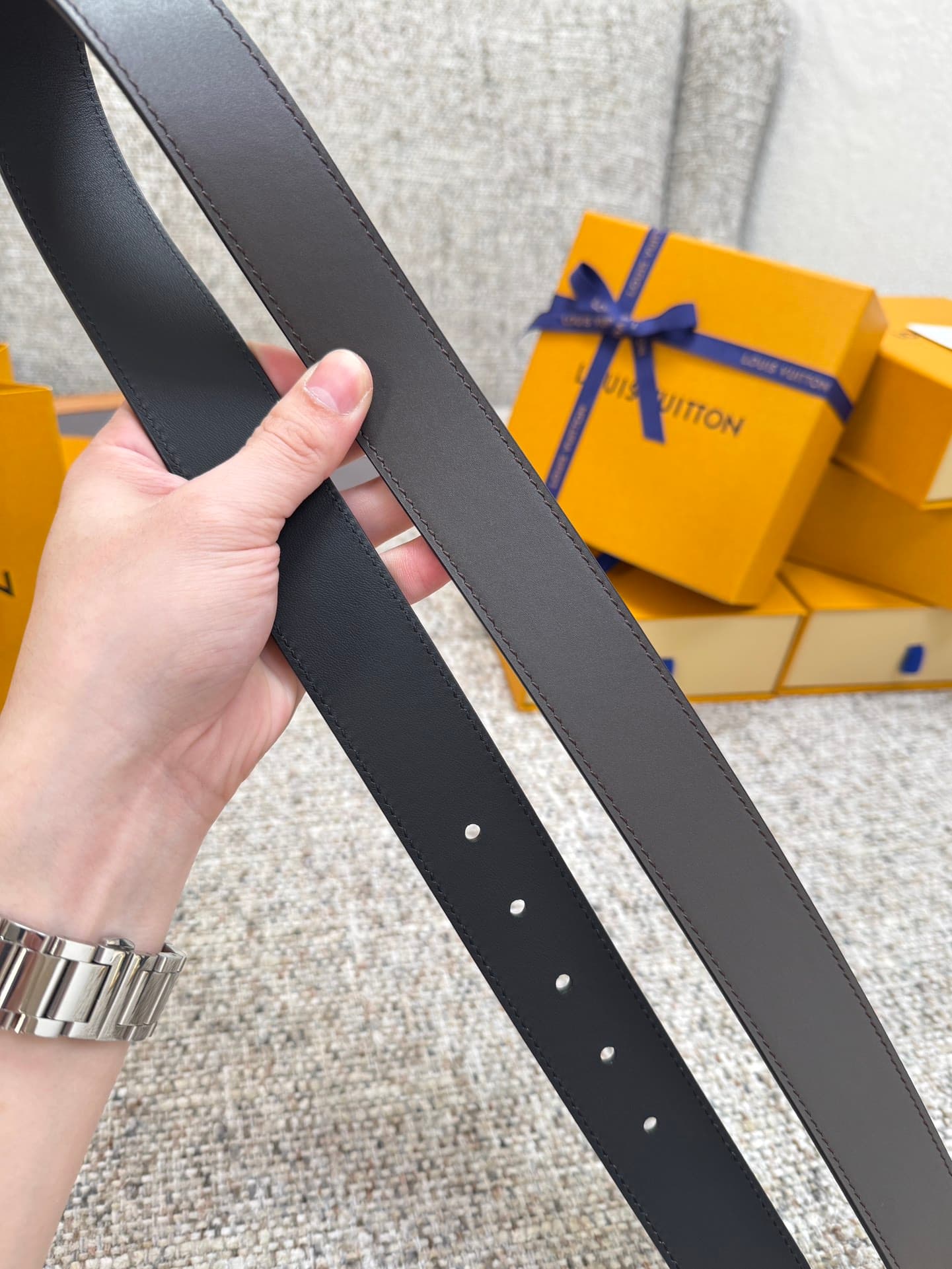 C32888 Louis Vuitton LV Belt Collection/series, original hardware, exquisite hand-painted edges, soft and comfortable, wide 3.5 — image 8