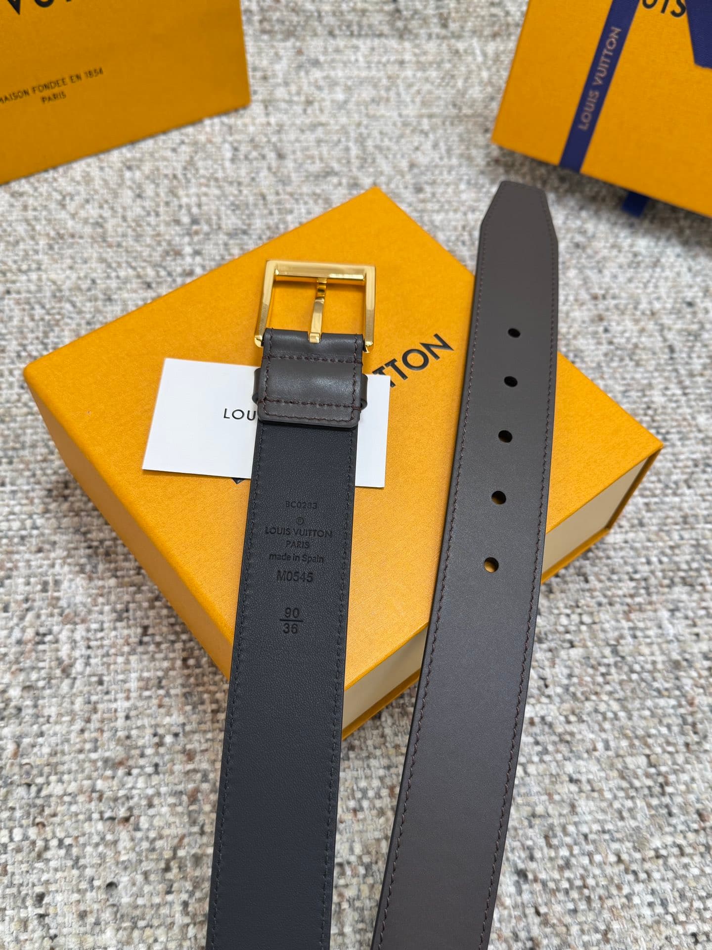 C32887 Louis Vuitton LV Belt Collection/series, original hardware, exquisite hand-painted edges, soft and comfortable, wide 3.5 — image 7