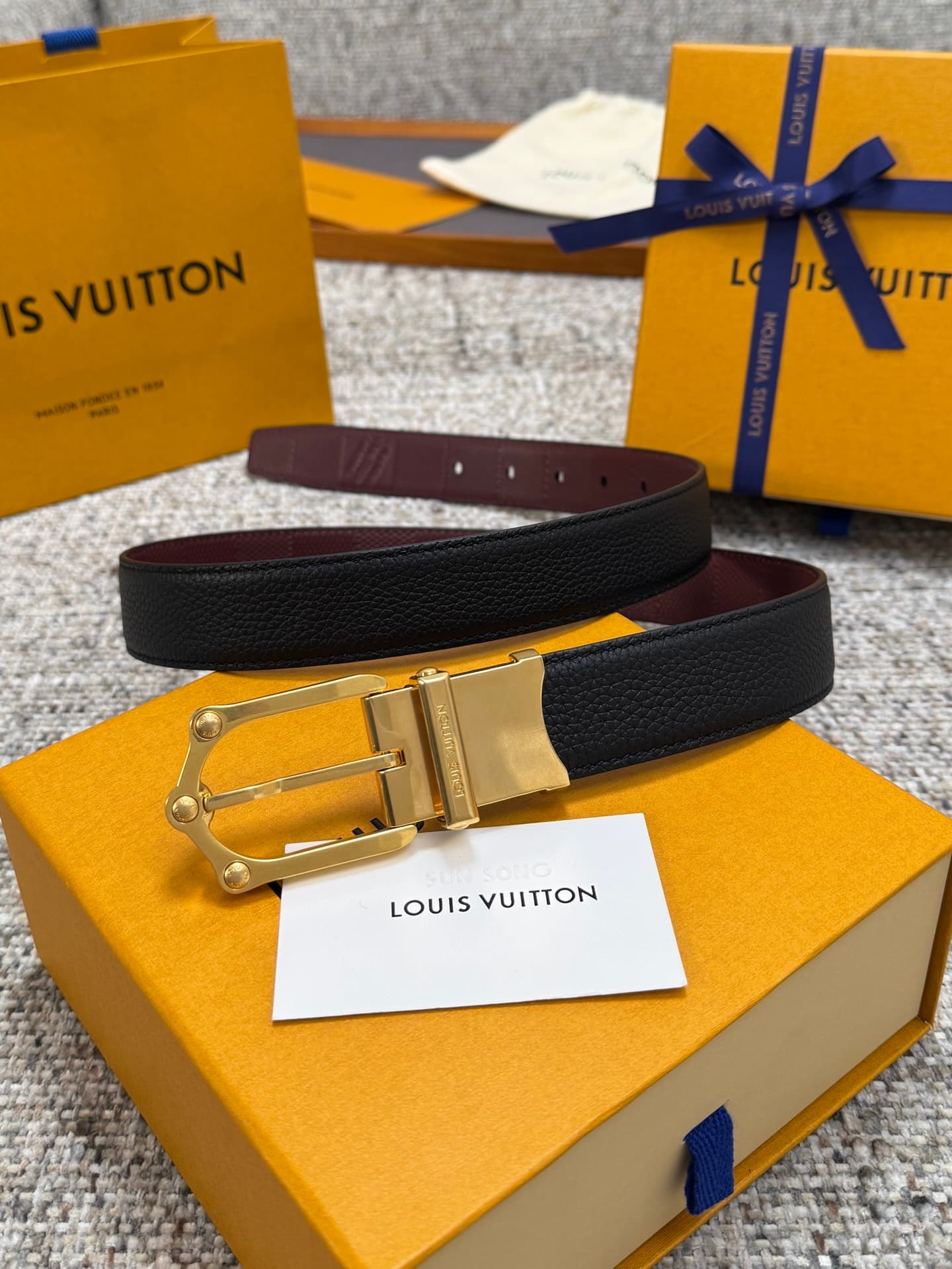 C32882 Louis Vuitton LV Belt FROG Double-Sided Belt Collection. Original hardware. Exquisite hand-painted edges. Soft and comfortable. Wide 3.0 — image 5