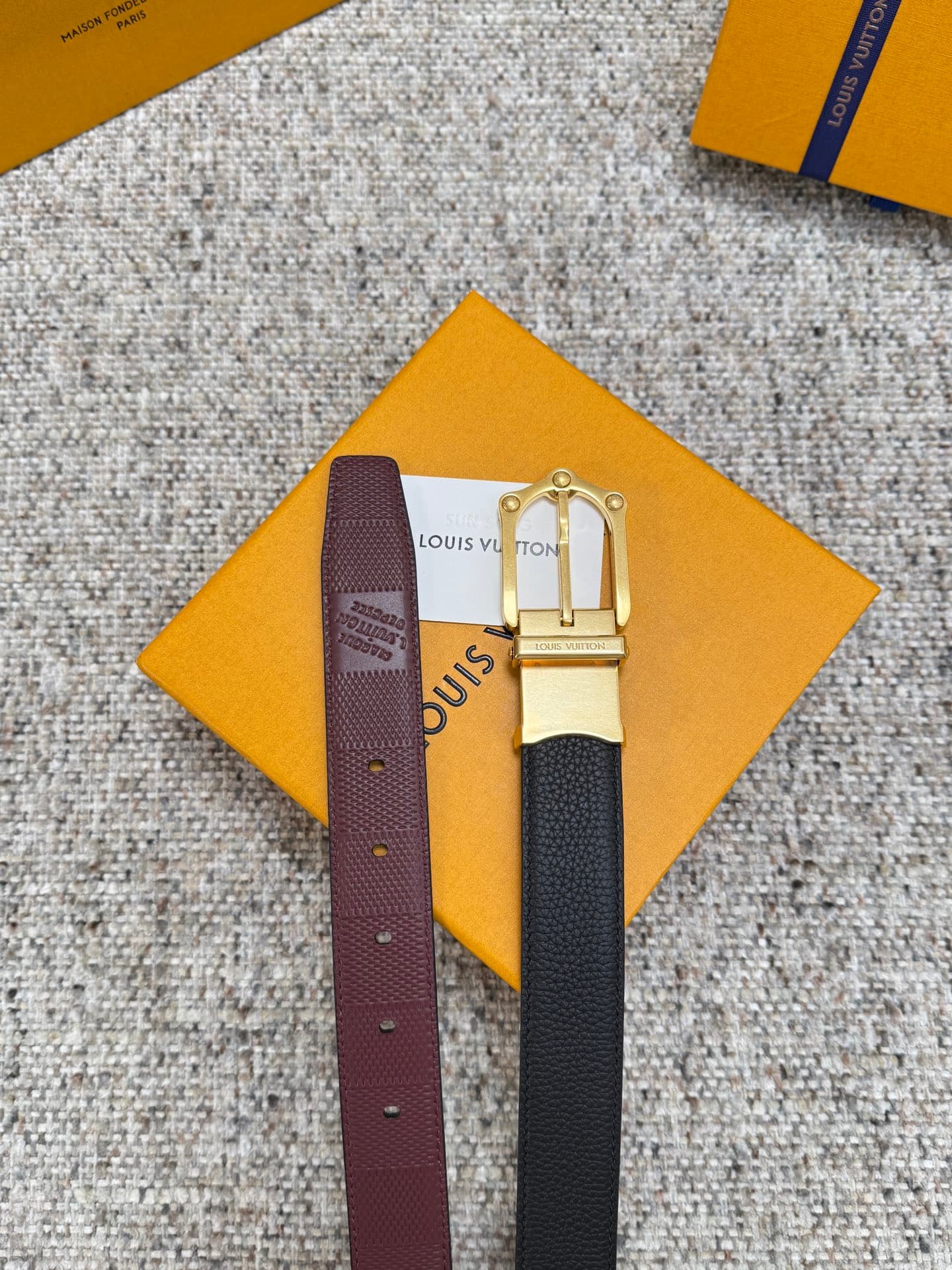 C32882 Louis Vuitton LV Belt FROG Double-Sided Belt Collection. Original hardware. Exquisite hand-painted edges. Soft and comfortable. Wide 3.0 — image 6