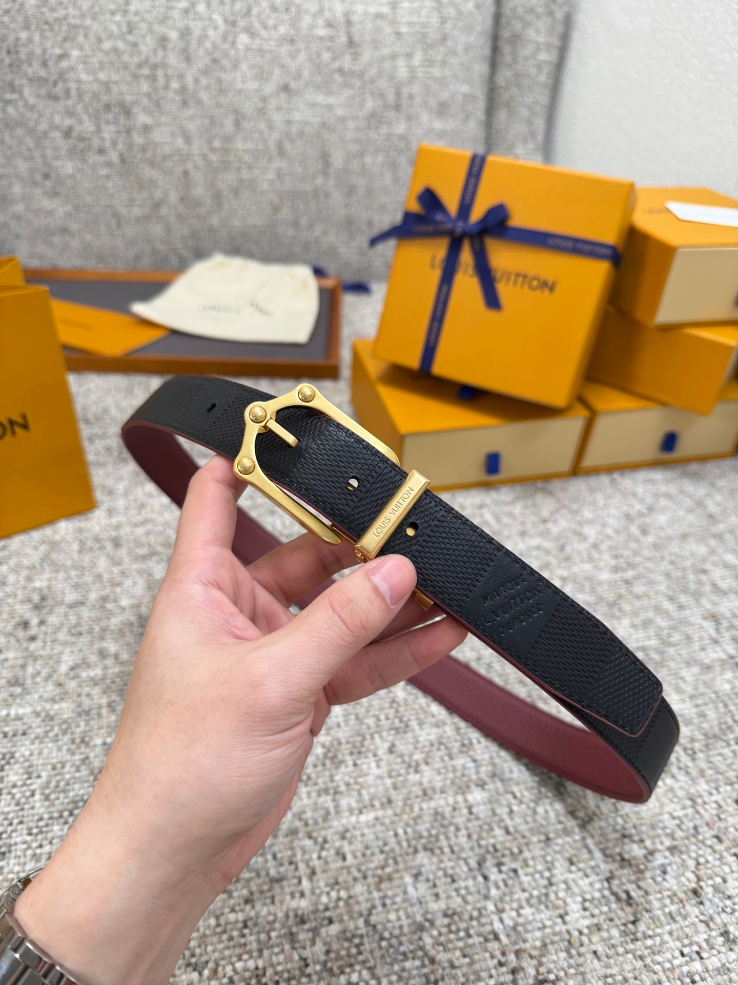 C32880 Louis Vuitton LV Belt FROG Double-Sided Belt Collection. Original hardware. Delicate hand-painted edges. Soft and comfortable. Wide 3.0 — image 8