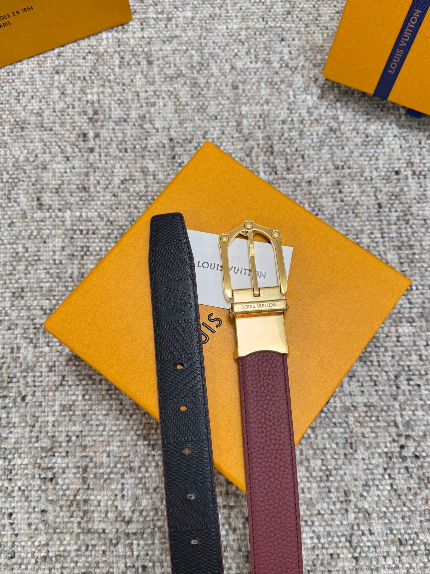C32880 Louis Vuitton LV Belt FROG Double-Sided Belt Collection. Original hardware. Delicate hand-painted edges. Soft and comfortable. Wide 3.0 — image 6