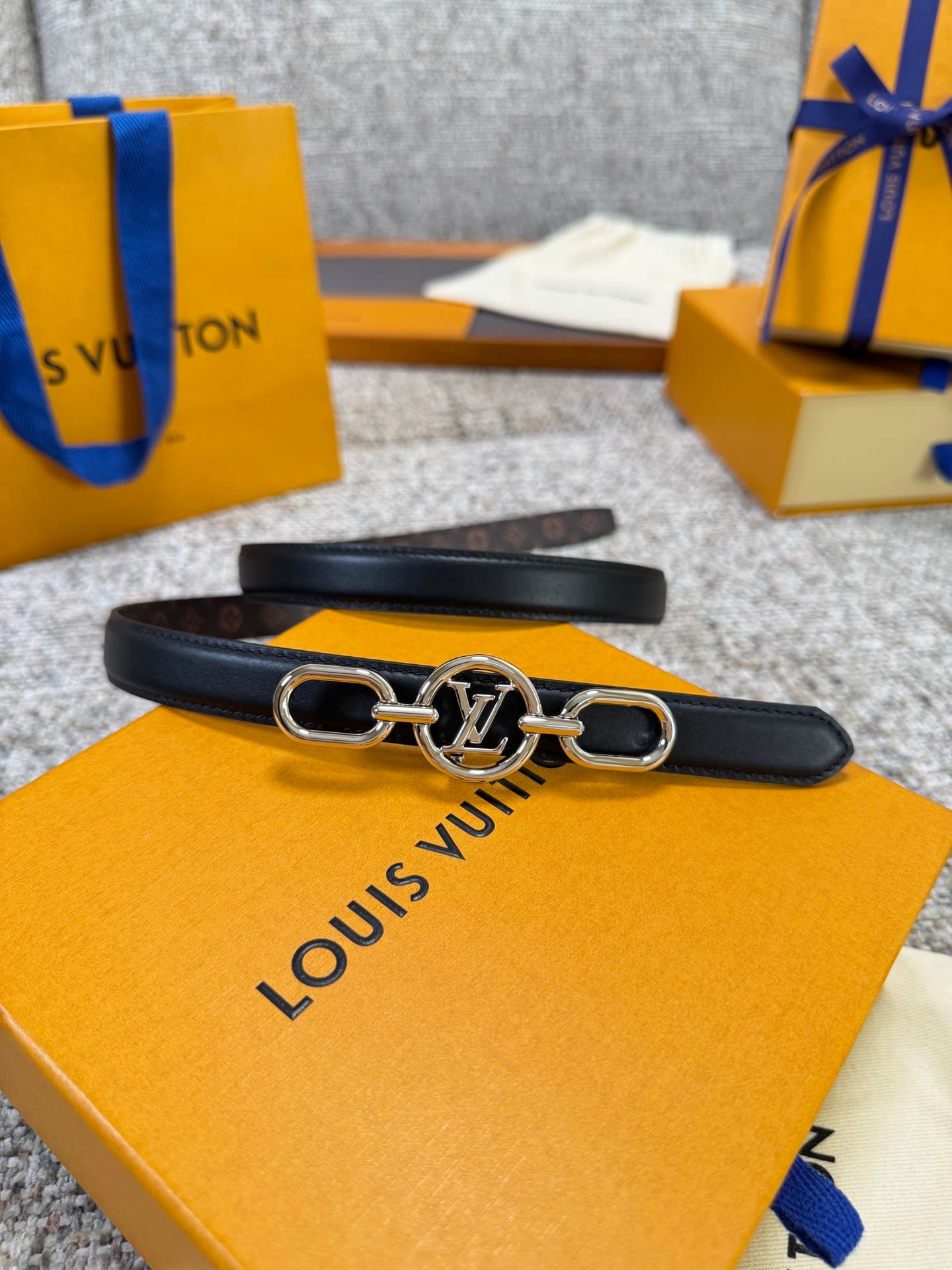 C32987 Louis Vuitton LV Belt BLOOM Series – Original hardware, delicate hand-painted edges, soft and comfortable, wide 2.0 — image 1