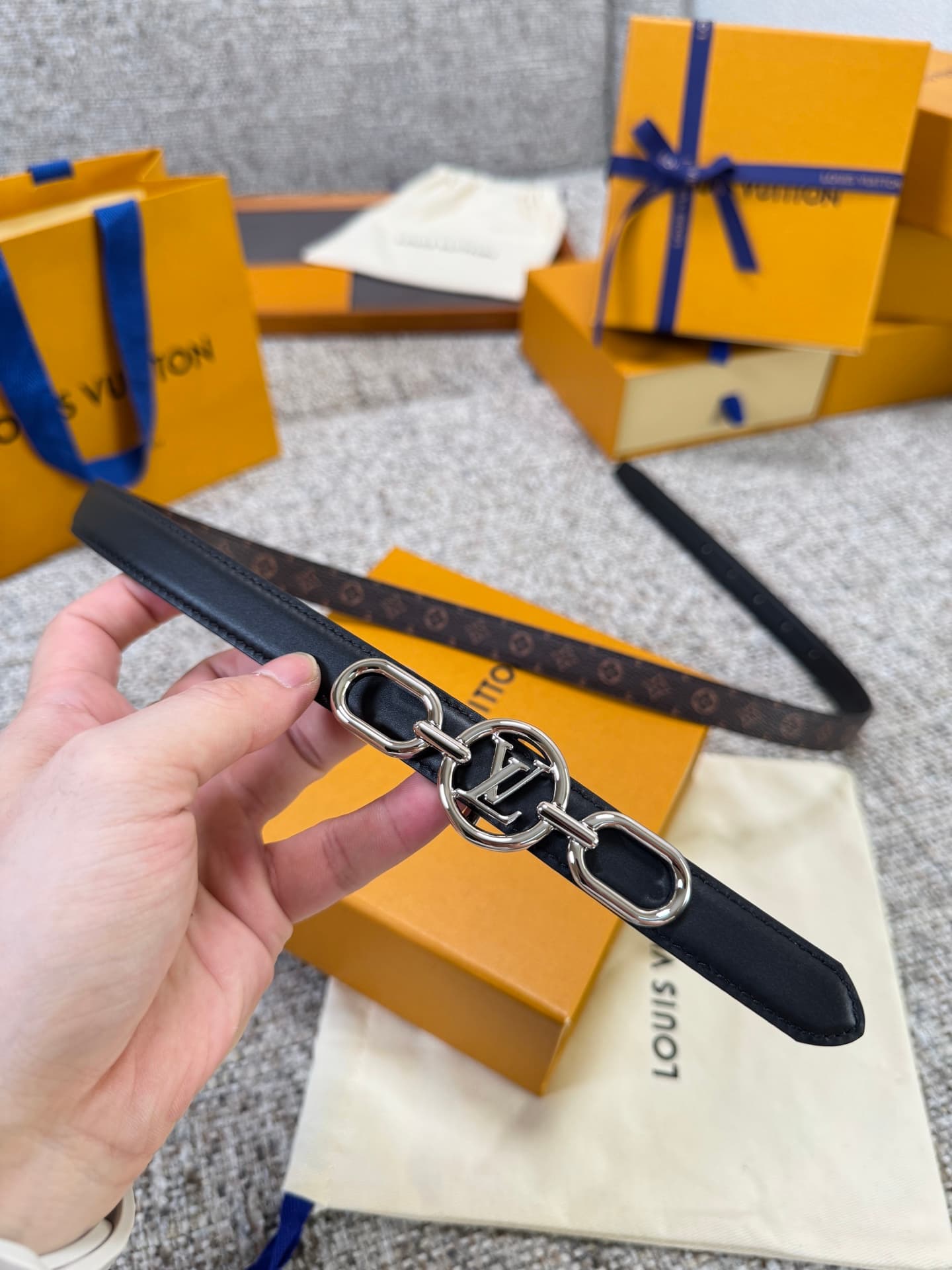 C32987 Louis Vuitton LV Belt BLOOM Series – Original hardware, delicate hand-painted edges, soft and comfortable, wide 2.0 — image 2