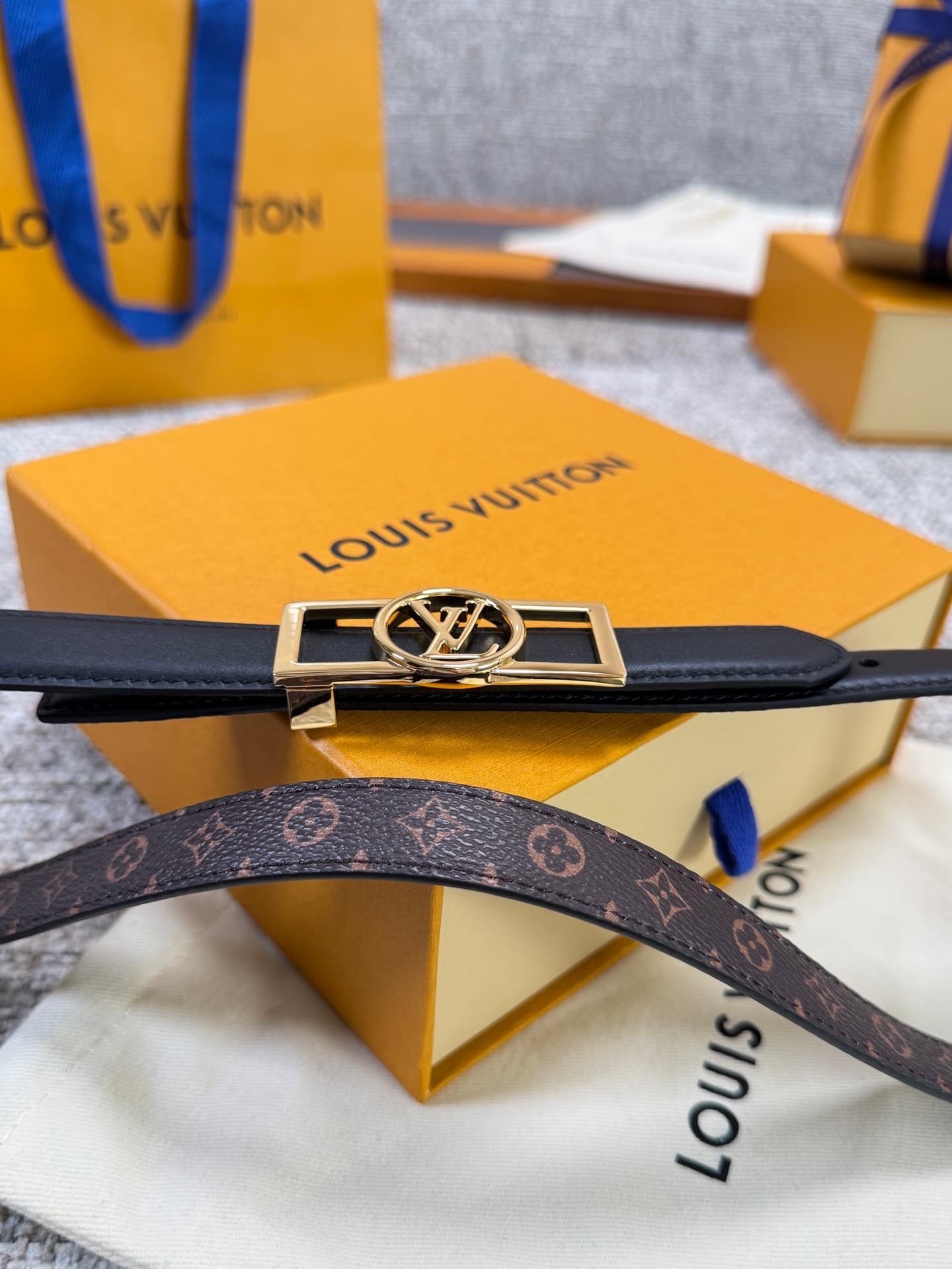 C32985 Louis Vuitton LV Belt BLOOM Collection – Original hardware, exquisite hand-painted edges, soft and comfortable, wide 2.0 — image 6