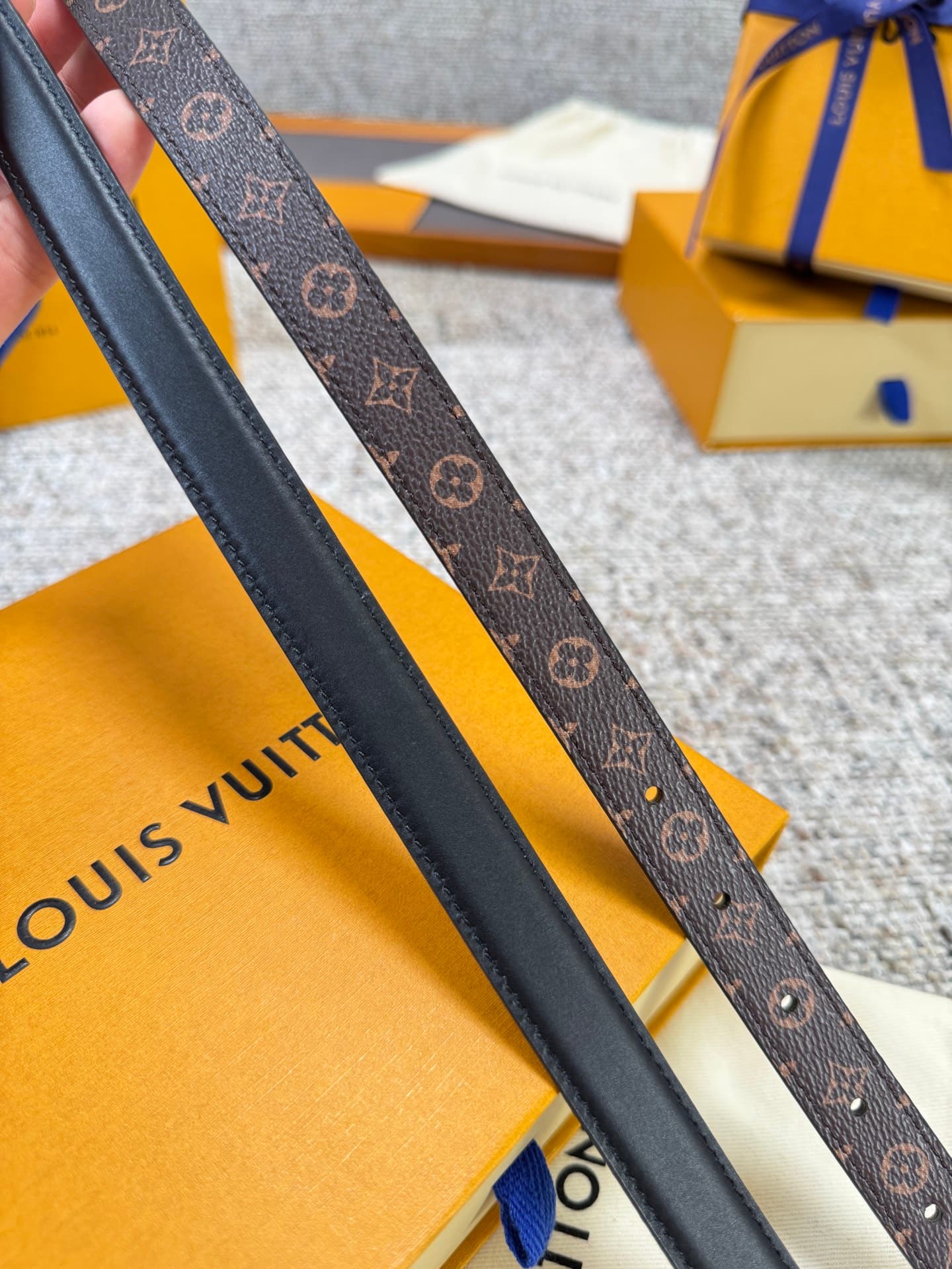 C32984 Louis Vuitton LV Belt BLOOM Series – Original hardware, delicate hand-painted edges, soft and comfortable, wide 2.0 — image 8