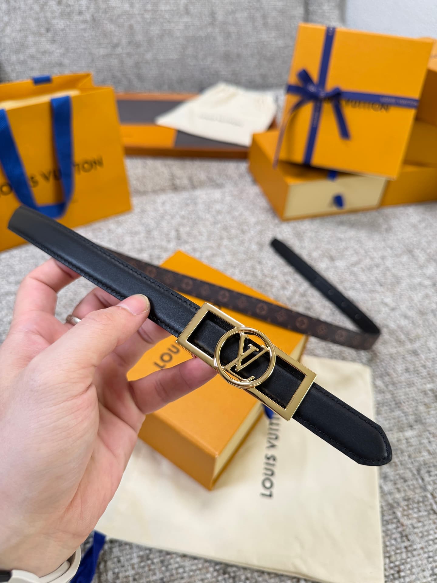 C32985 Louis Vuitton LV Belt BLOOM Collection – Original hardware, exquisite hand-painted edges, soft and comfortable, wide 2.0 — image 2