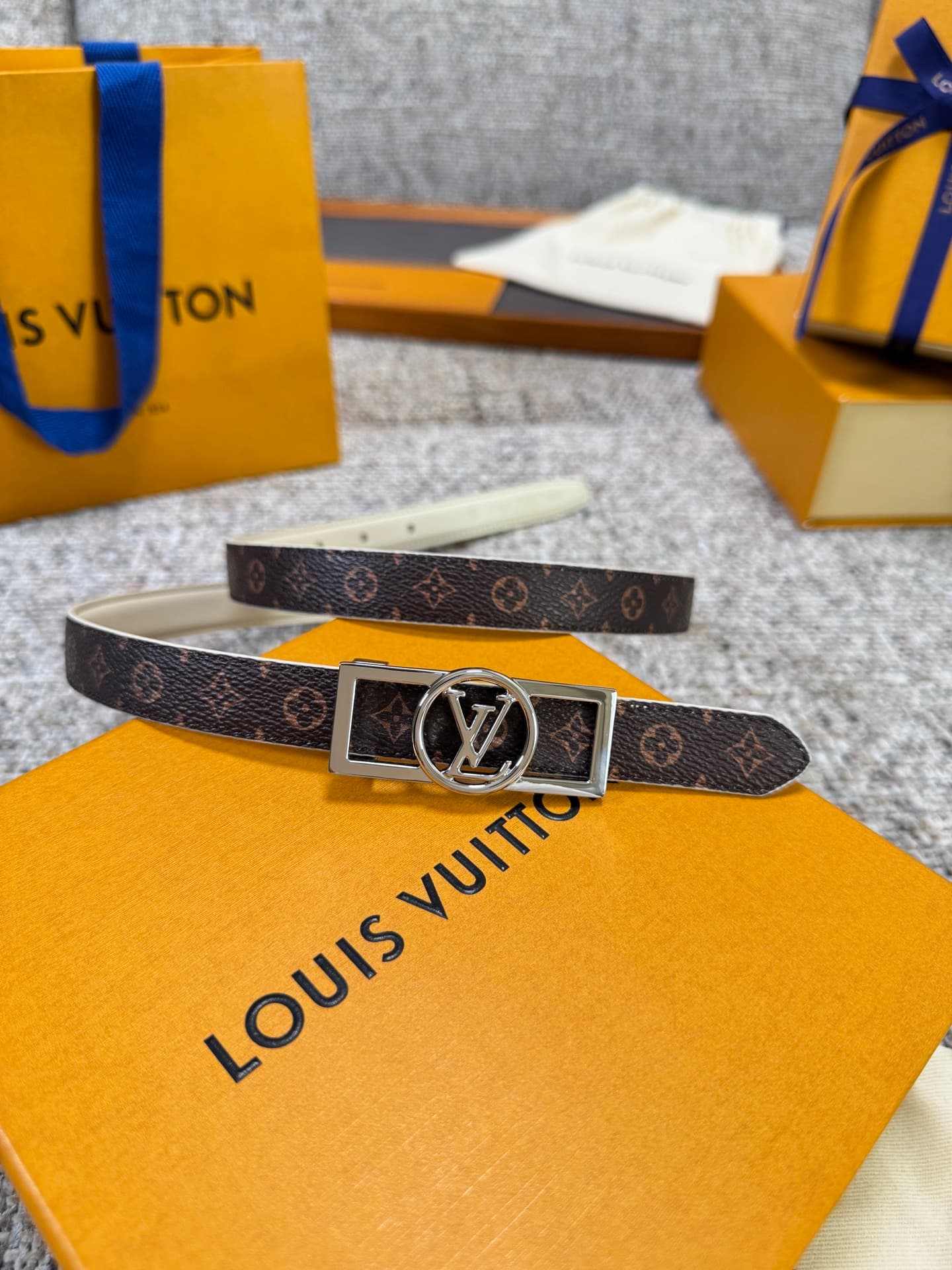 C32983 Louis Vuitton LV Belt BLOOM Series – Original hardware, delicate hand-painted edges, soft and comfortable, wide 2.0 — image 5