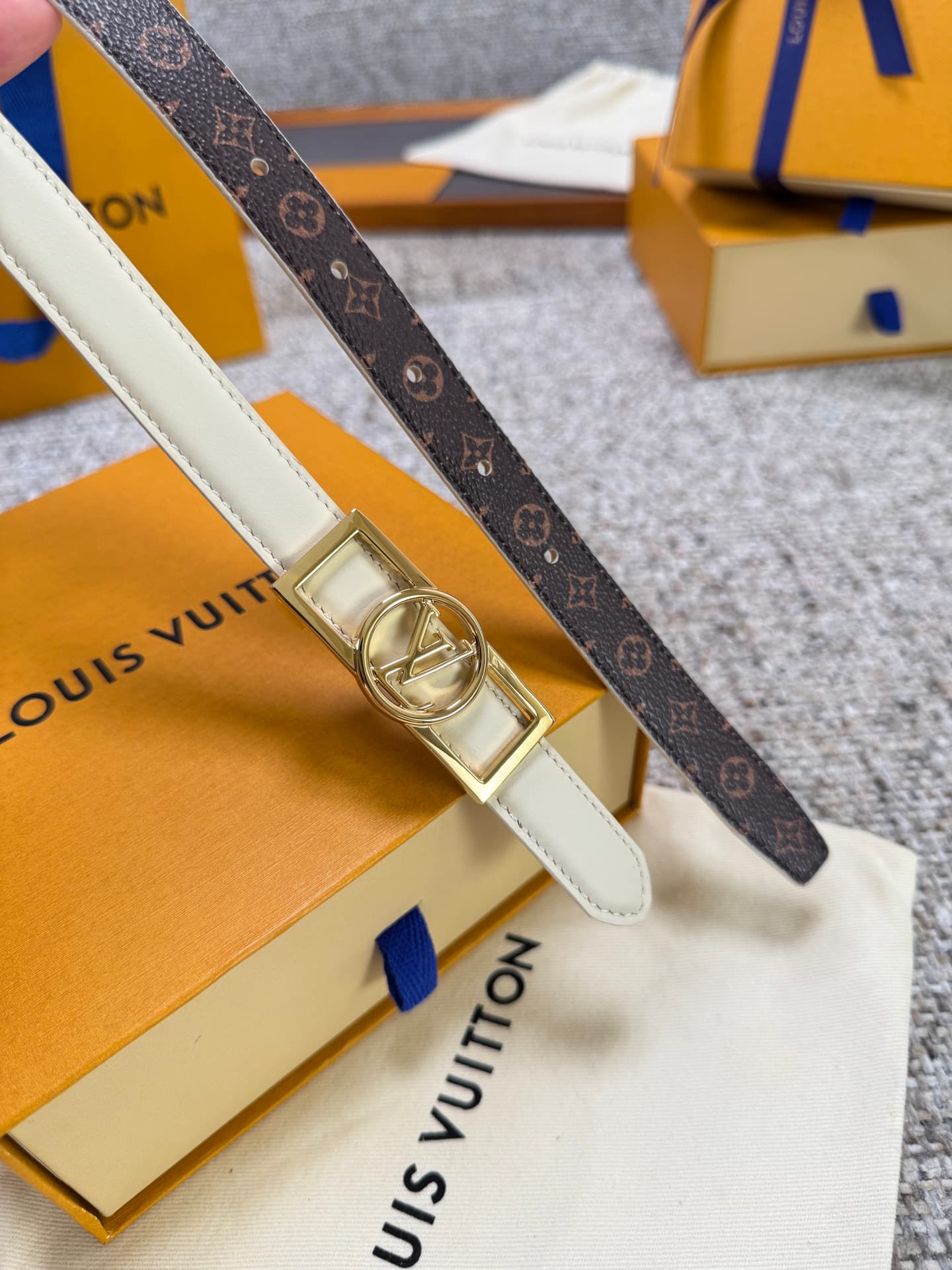 C32982 Louis Vuitton LV Belt BLOOM Series – Original hardware, exquisite hand-painted edges, soft and comfortable, wide 2.0 — image 3