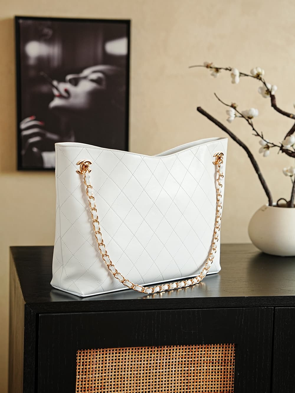 C767 𝐂𝐡𝐚𝐧𝐞𝐥 𝟐𝟔𝐜 Spring/Summer Collection — image 2