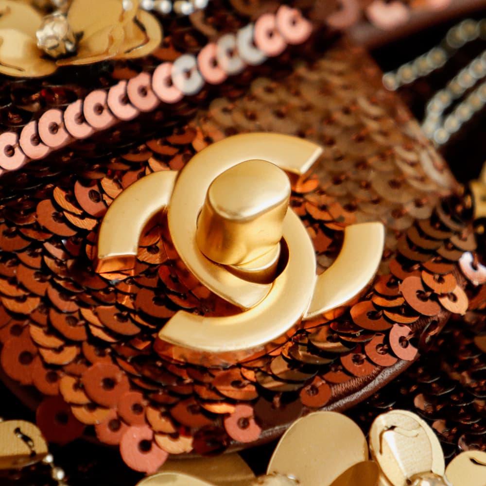 C778 𝐂𝐡𝐚𝐧𝐞𝐥 𝟐𝟓𝐀 High-End Handmade Workshop Collection✔️ — image 7