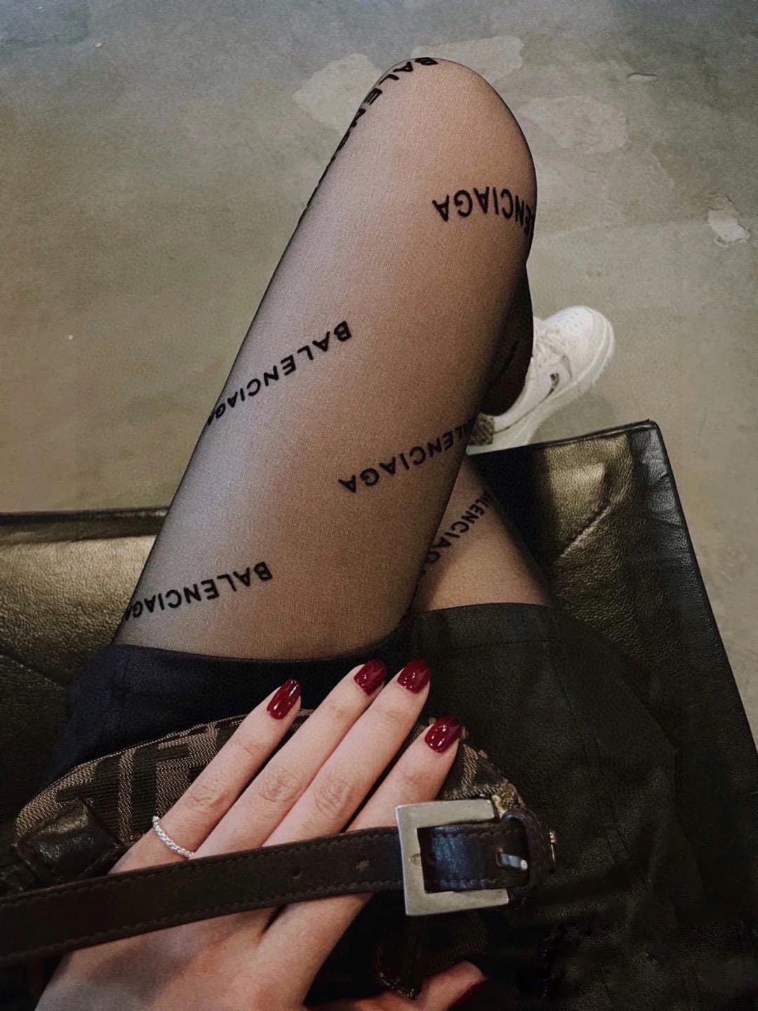 C31320 High version [waist logo with adhesive stamp] — image 5
