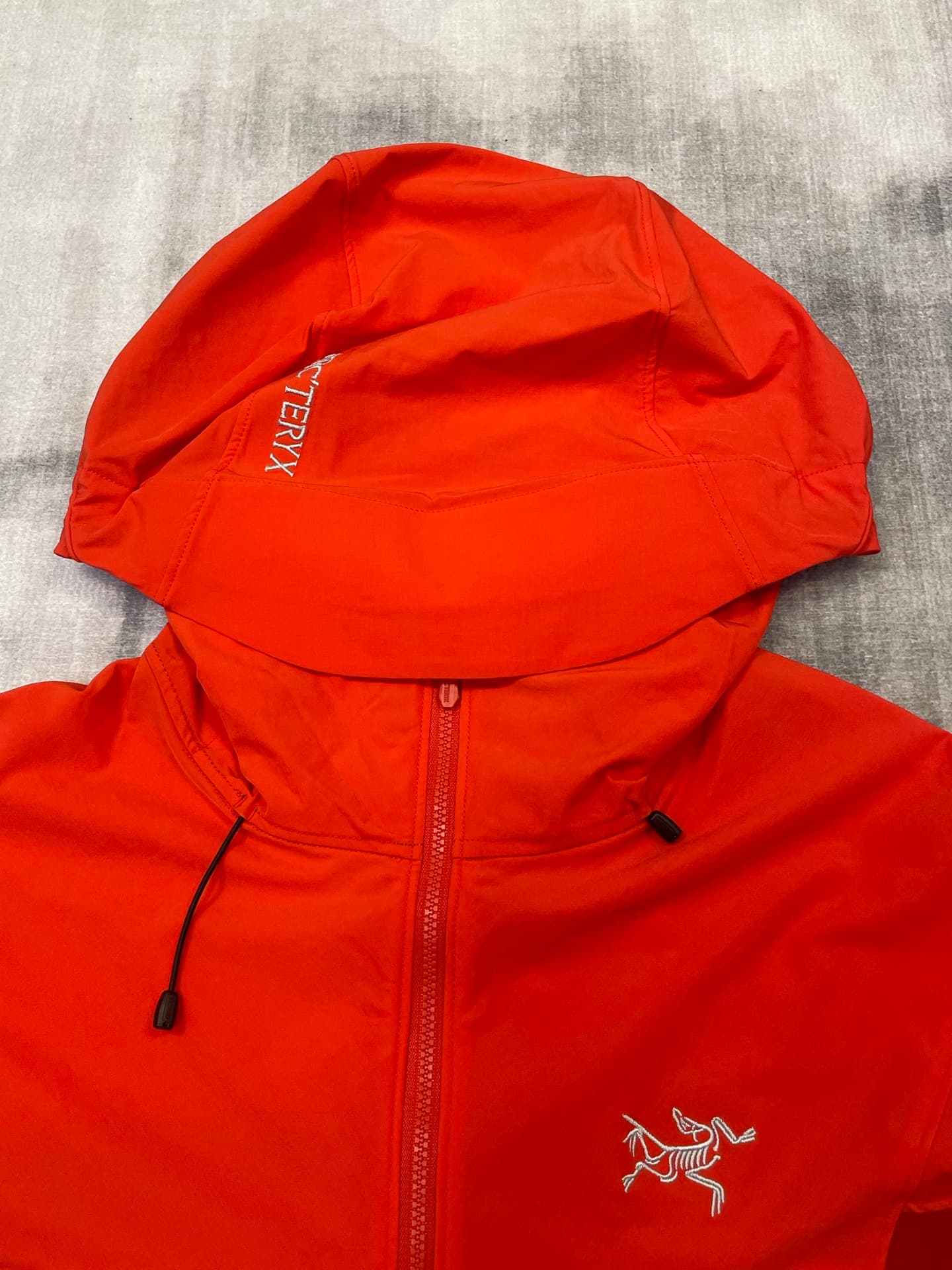 C12538 ARCTERYX | Arcteryx Soft-shell windbreaker for rock climbing and hiking — image 3