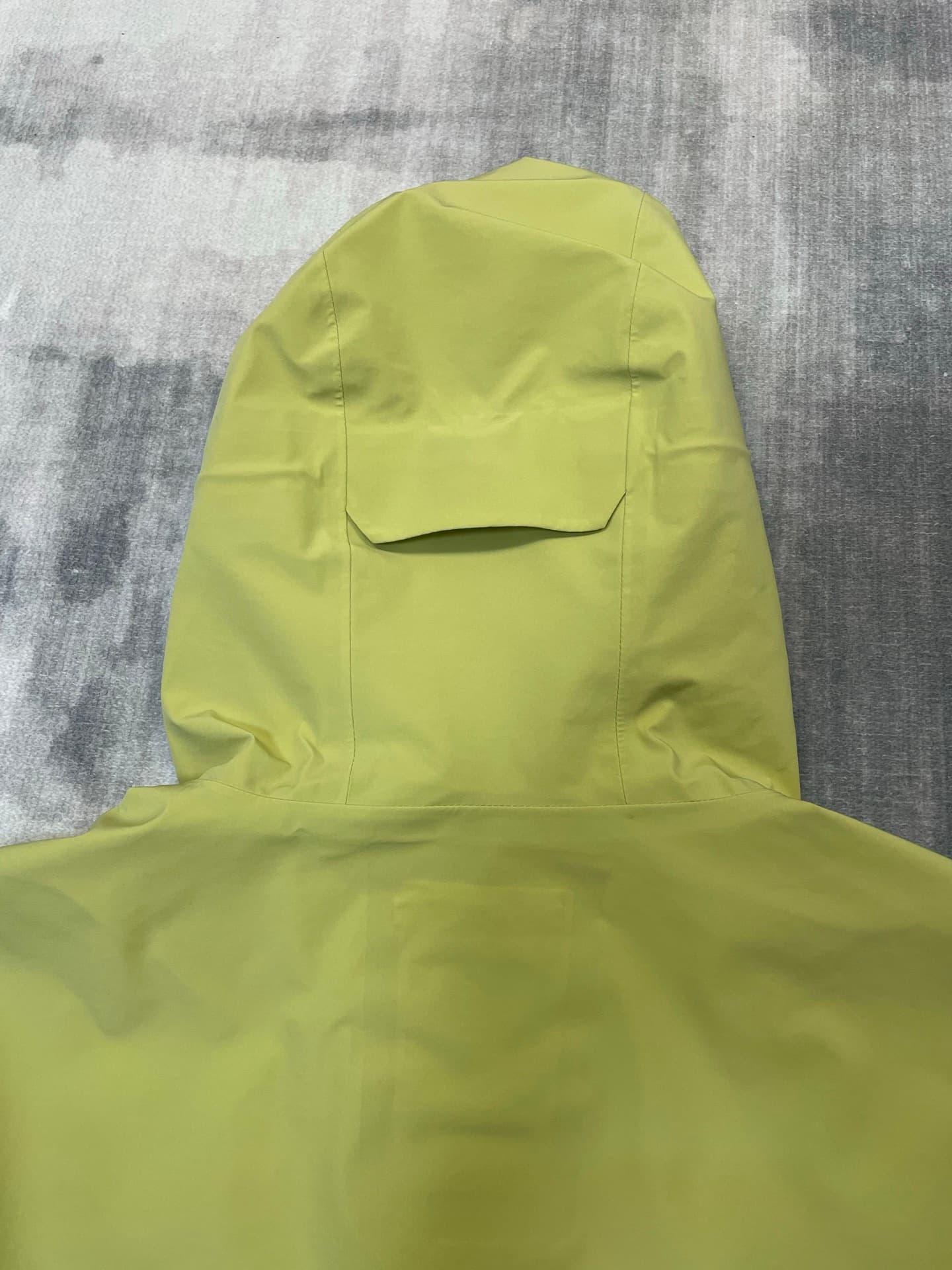 C12534 Descente DESCENTE windproof, waterproof, comfortable caped outdoor jacket; suitable for men and women — image 4