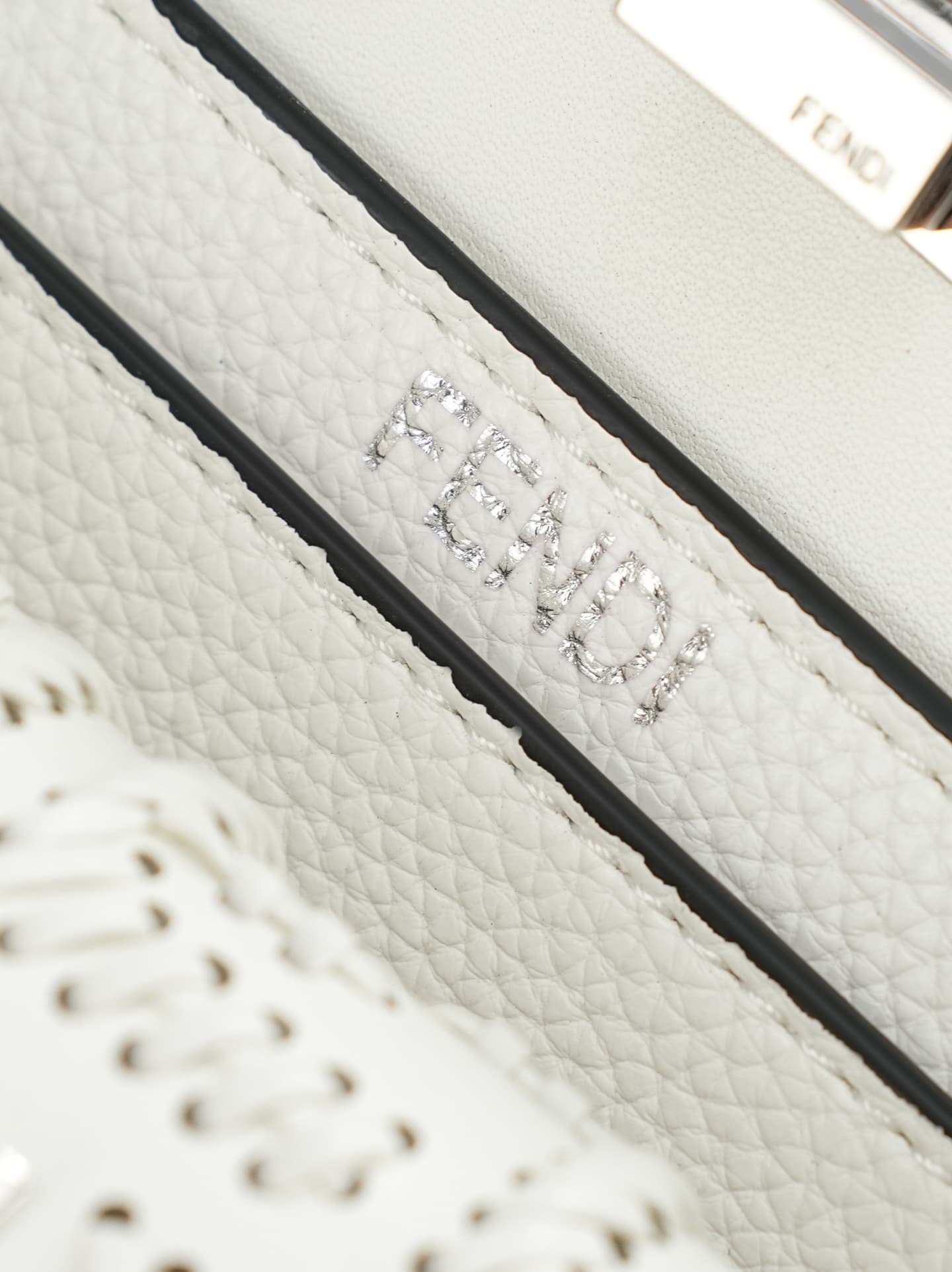 C2885 ～Model 33208 ✨ This iconic Peekaboo iseeu handbag features a compact design. It is made from the same color fabric as 306, using hand-stitched seams, and embodies the traditional Selleria craftsmanship. 🔥 Made from high-quality pigeon-gray Cuoio Rom — image 5