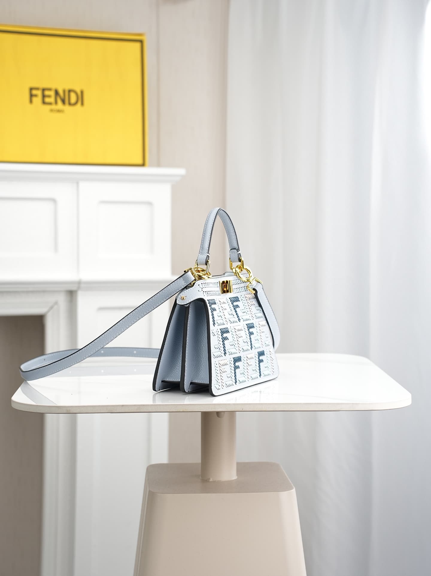 C2888 ～Model 33208 ✨ This iconic peekaboo-style compact handbag is crafted in the same color scheme as 306, using large-sized pleated seams and hand-stitching techniques characteristic of the Selleria craft. 🔥 Made from high-quality pigeon-gray Cuoio Roma — image 2