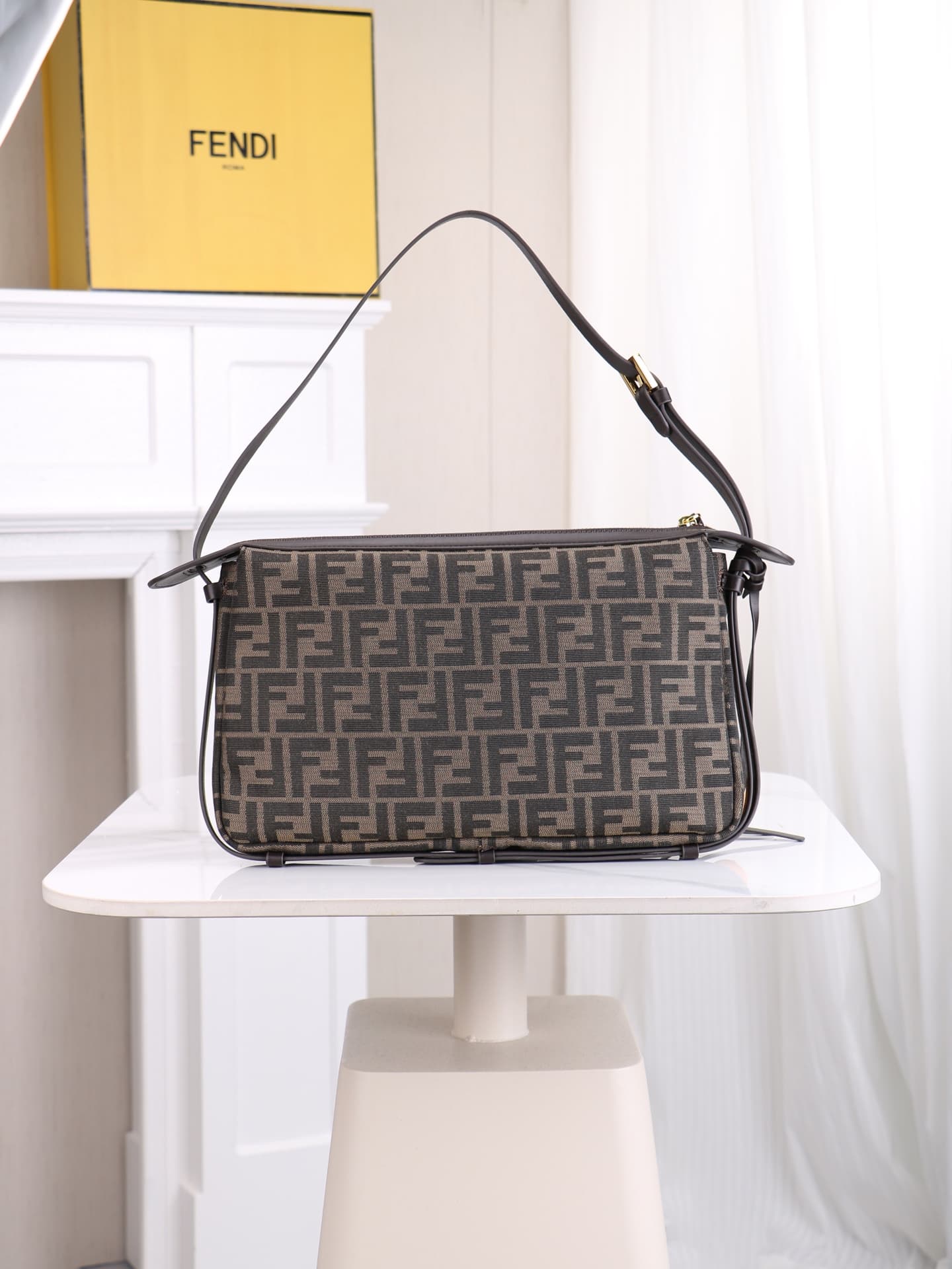 C2874 Model 7718 – the latest trendy medium-size script pattern. The classic script pattern fabric is paired with dark coffee calf leather, giving a sophisticated, relaxed feel. It features hand-sewn leather-like hardware buttons; it’s subtle yet eye-catc — image 2