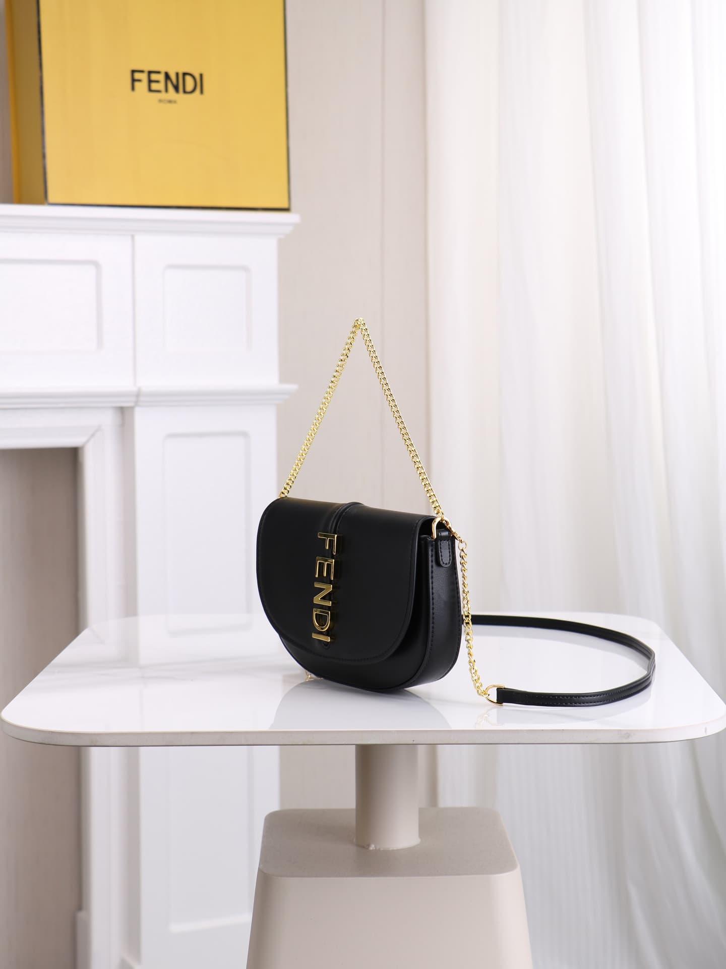 C2878 Model 7758 – a compact and portable design. It comes with a separate card holder, making it also suitable as a wallet. Its small size makes it highly versatile; it’s also easier to use. Dimensions: 21*4*11cm. Model number: 7758 — image 2