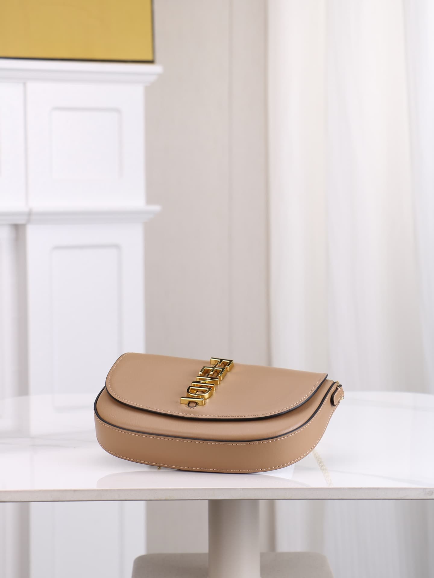 C2877 Model 7758 – a compact and portable design. It comes with a separate card holder, making it also suitable as a wallet. Its small size makes it highly versatile; it’s easy to use. Dimensions: 21 * 4 * 11cm. Model number: 7758 — image 4