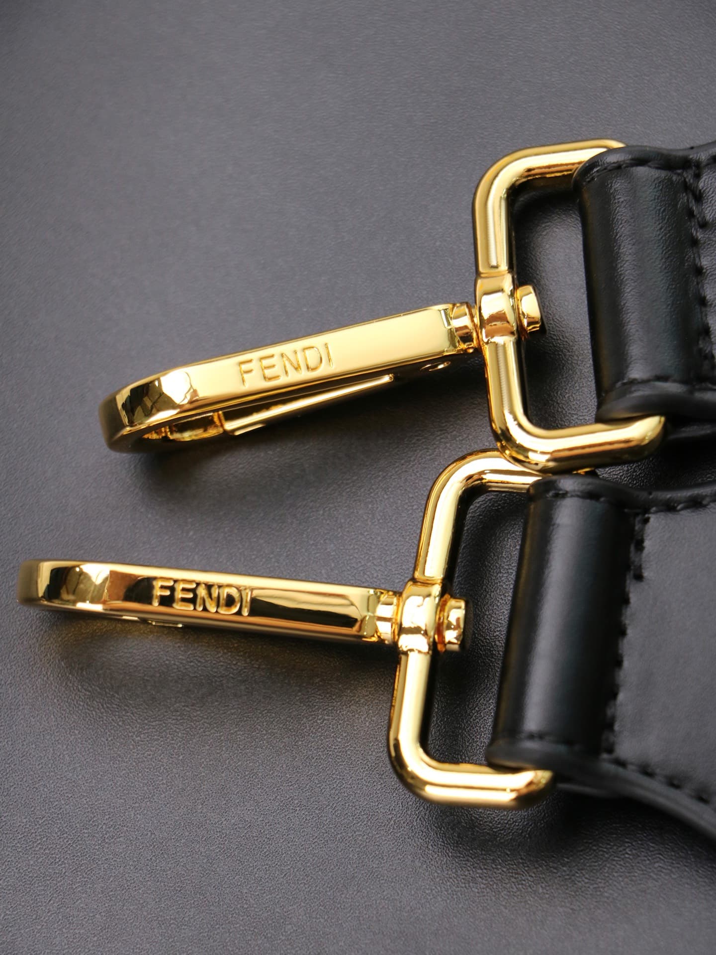 C2844 Return item 【FENDI x-lite】 — image 6