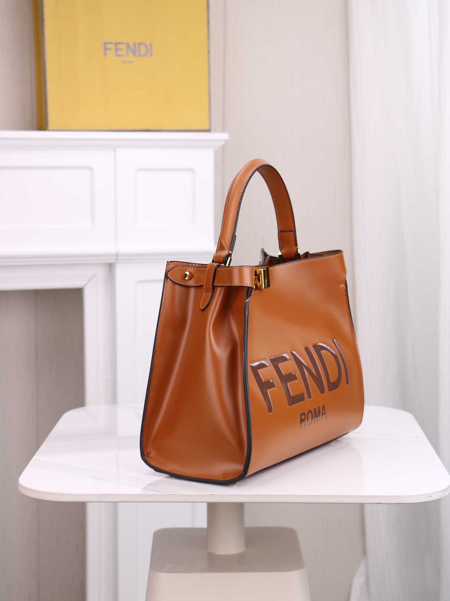 C2845 Return item 【FENDI x-lite】 — image 2