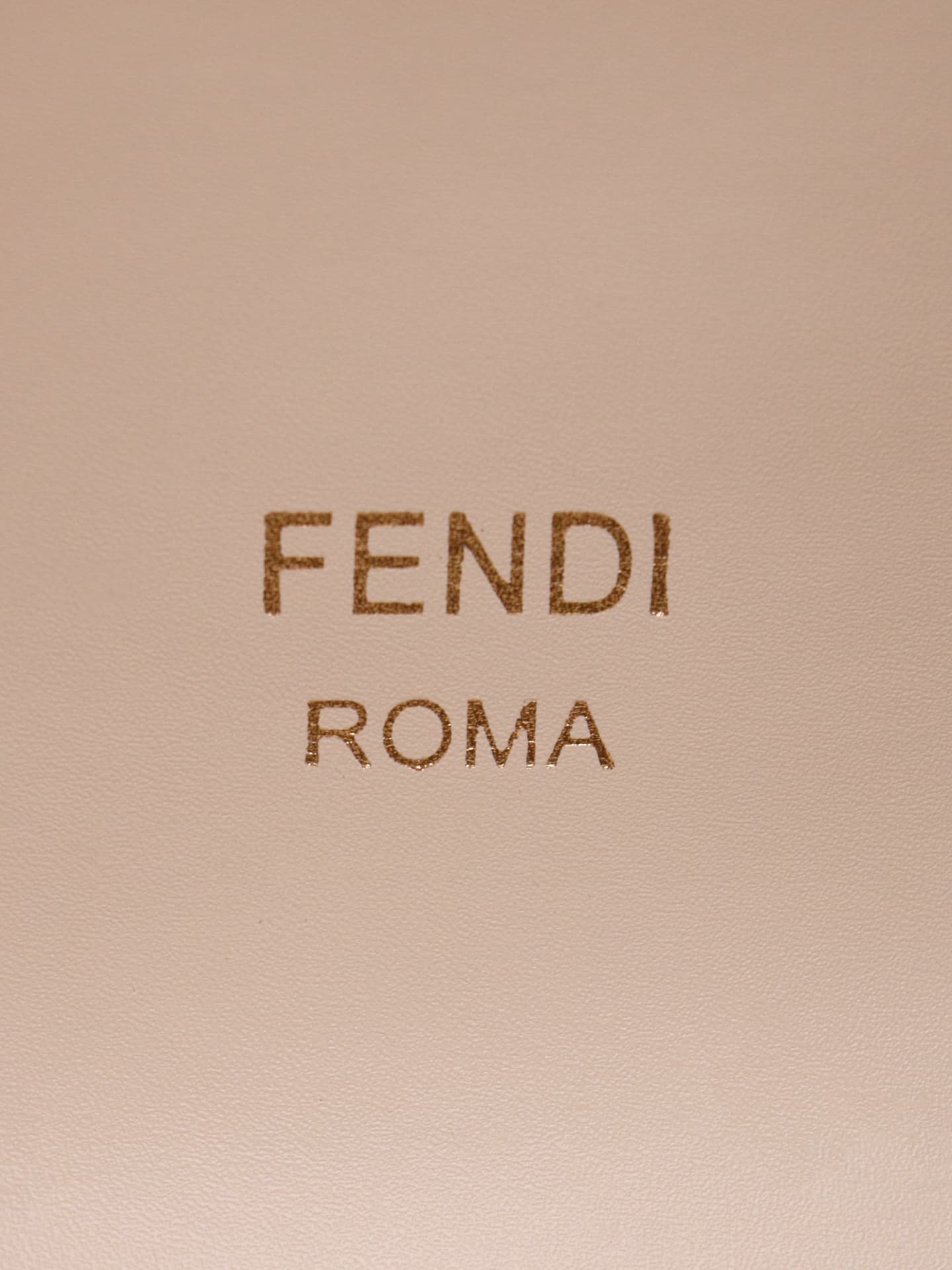 C2846 Return item 【FENDI x-lite】 — image 7