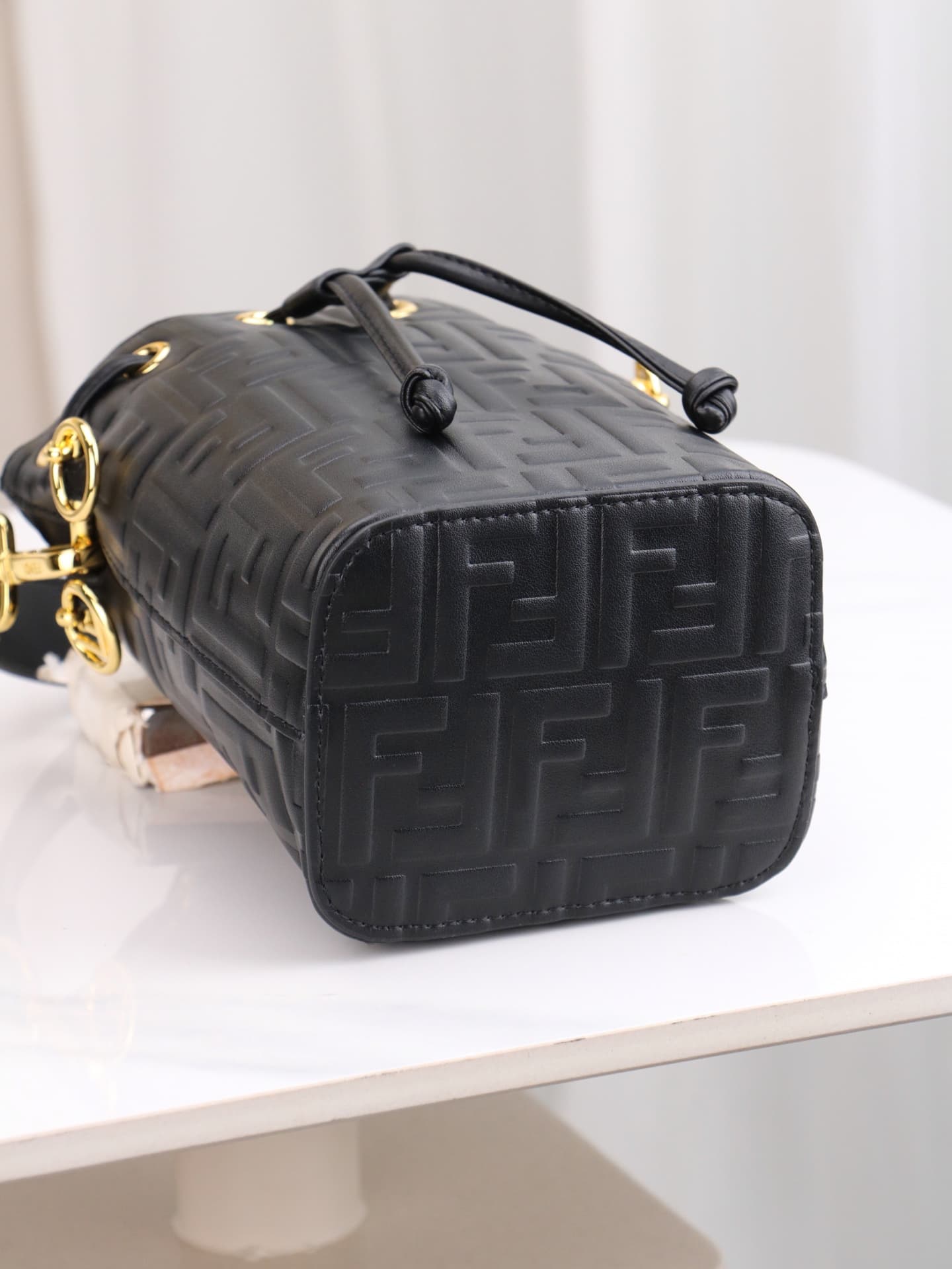 C2847 (Upgraded version, 100% full-grain cowhide) [Fendi MINI BUCKET] — image 4