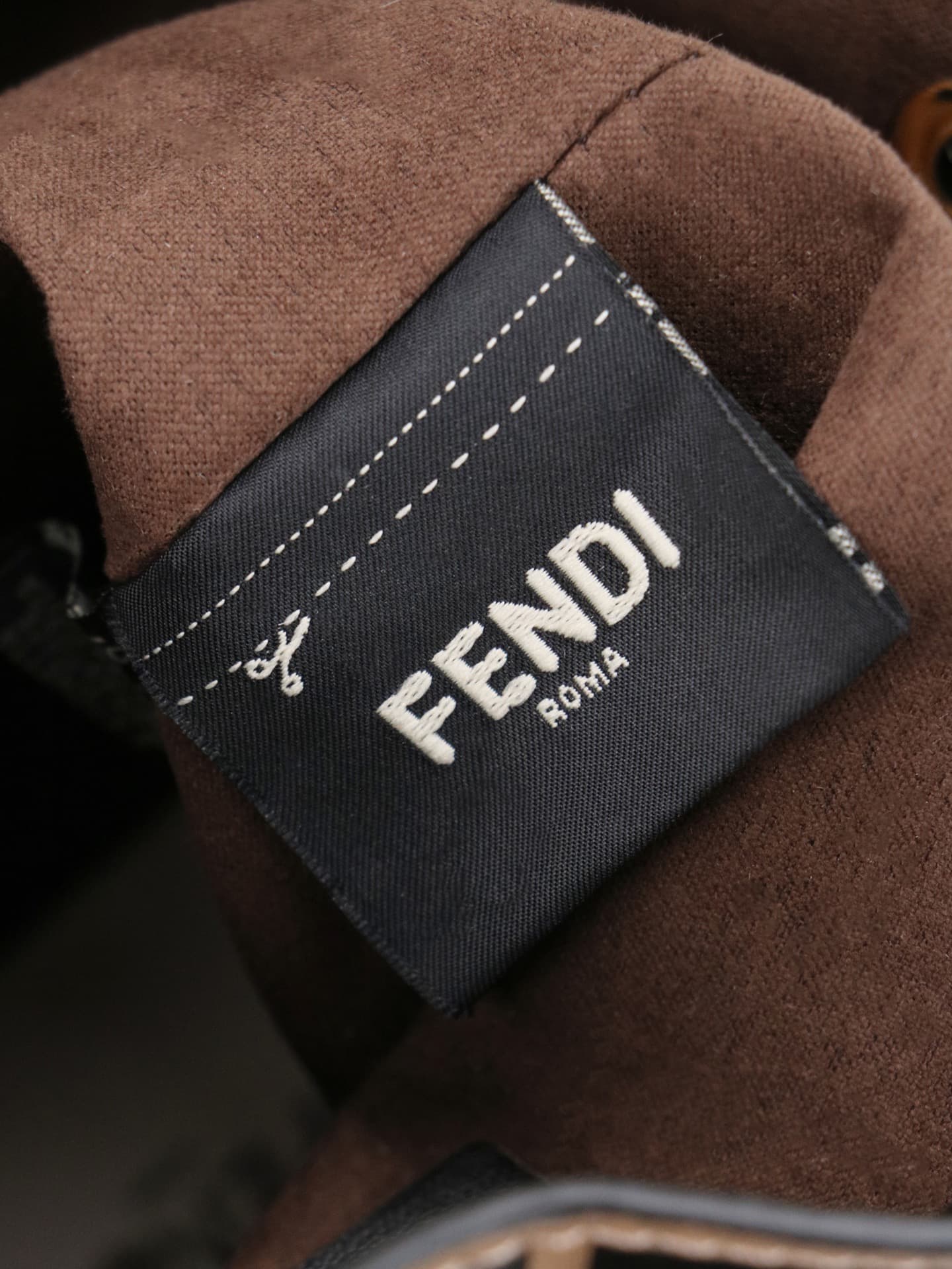 C2848 (Upgraded version, 100% full-grain cowhide) [Fendi MINI BUCKET] — image 8