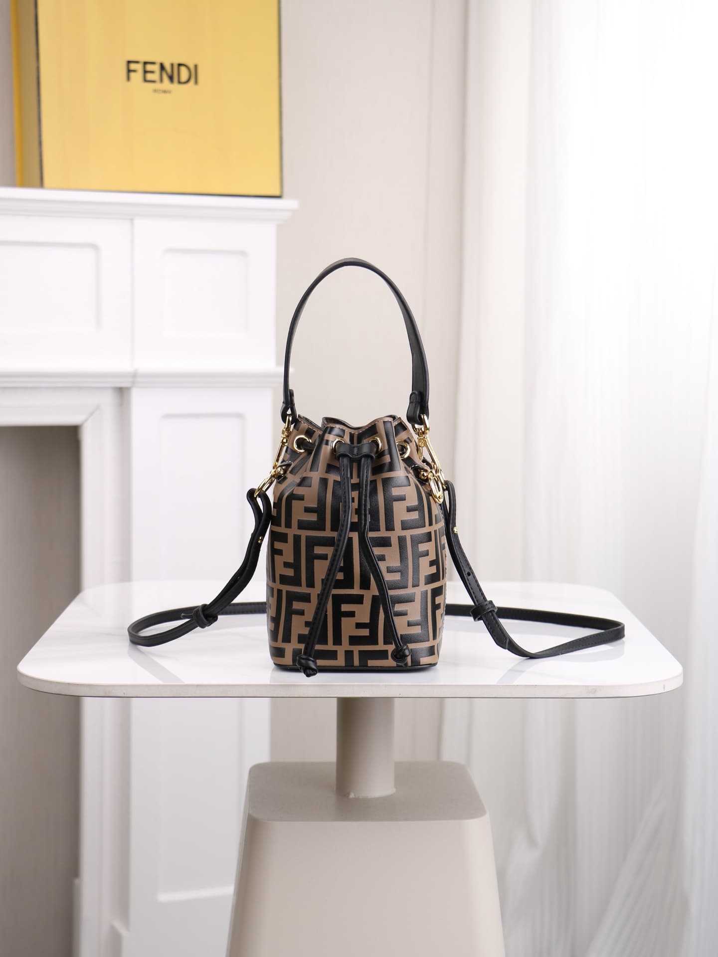 C2848 (Upgraded version, 100% full-grain cowhide) [Fendi MINI BUCKET] — image 1