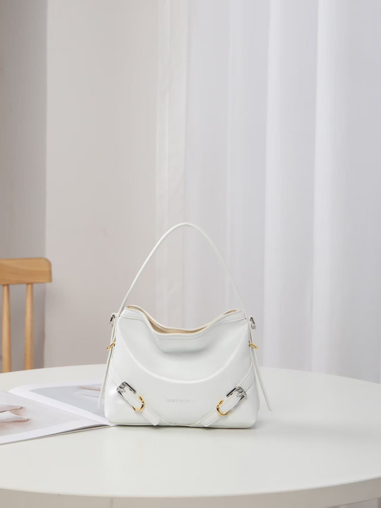 C3162 New 200 model. Givenchy/Voyou nano summer collection – cute design, detachable shoulder strap, metal clasp, leather shoulder bag with sling function, phone bag, mini size. Top-grade leather, dimensions: 19*16, 5*4 cm; model number: V0999 — image 7