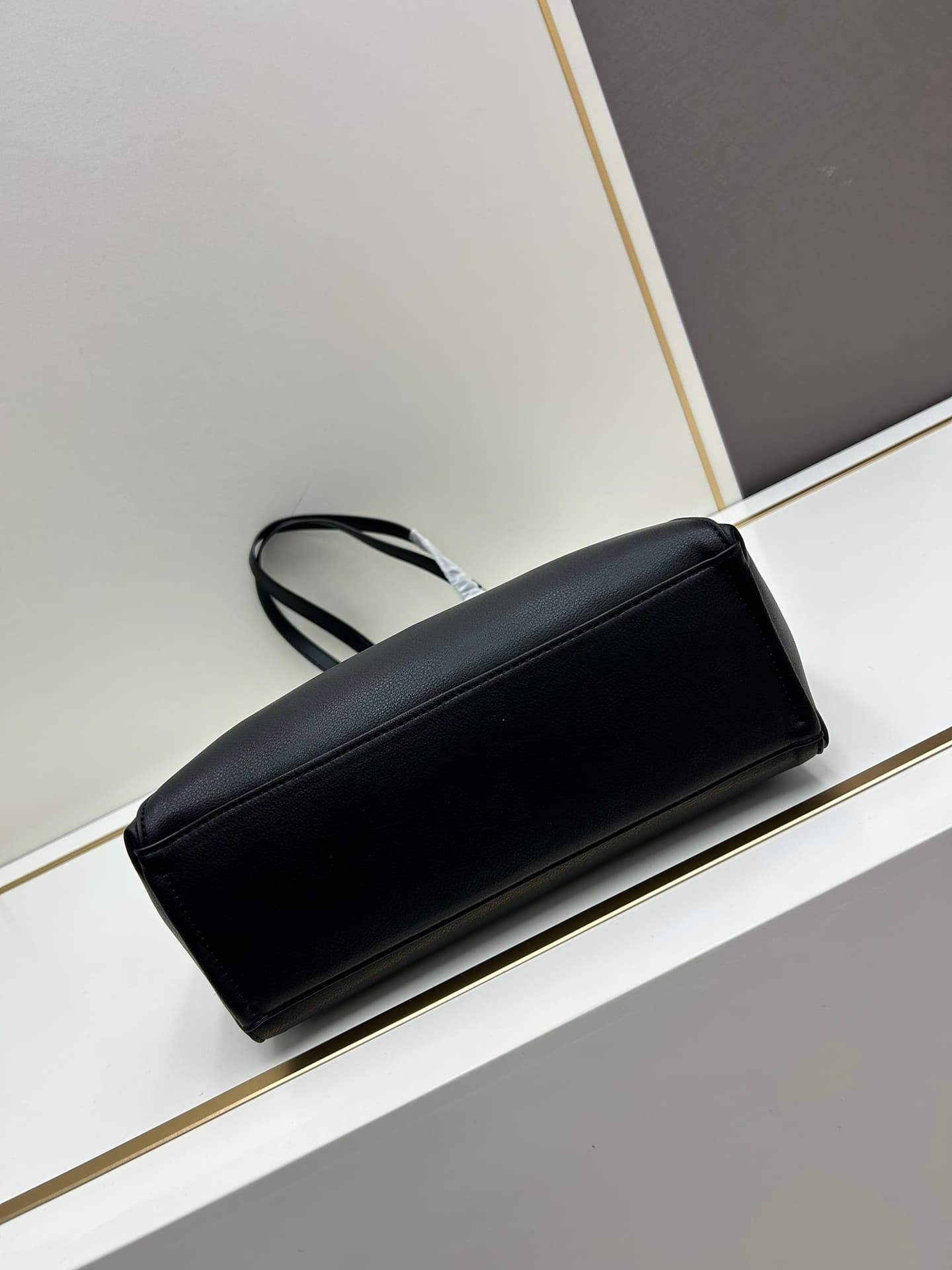 C3202 Gucci 2024 New Model Shopping Bag · Small Size, Lightly Tanned Leather Tote Bag — image 4