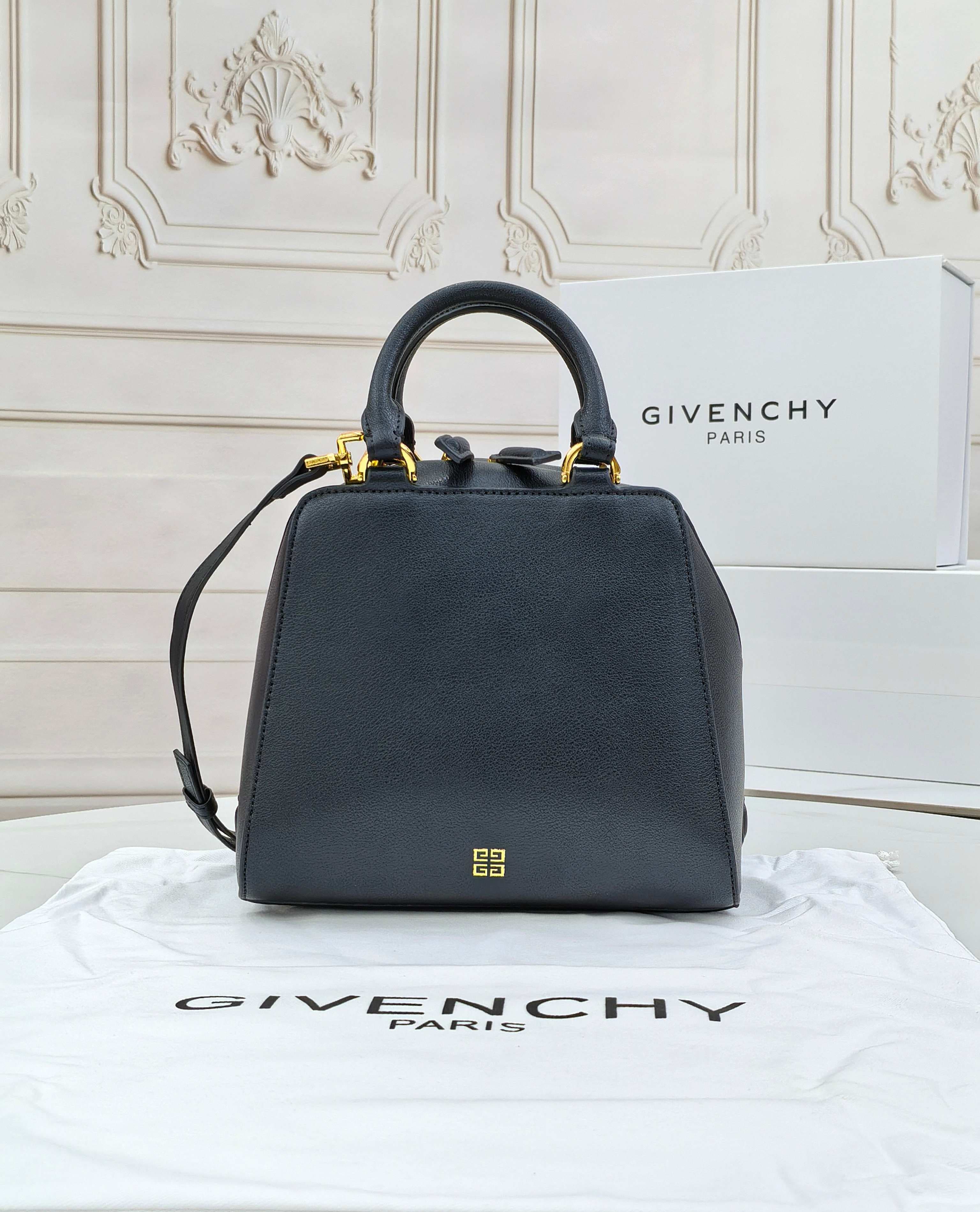 C3169 Medium size 😀😀 2024 new model, Gucci, lightly tanned glossy cowhide leather handbag or crossbody bag — image 3
