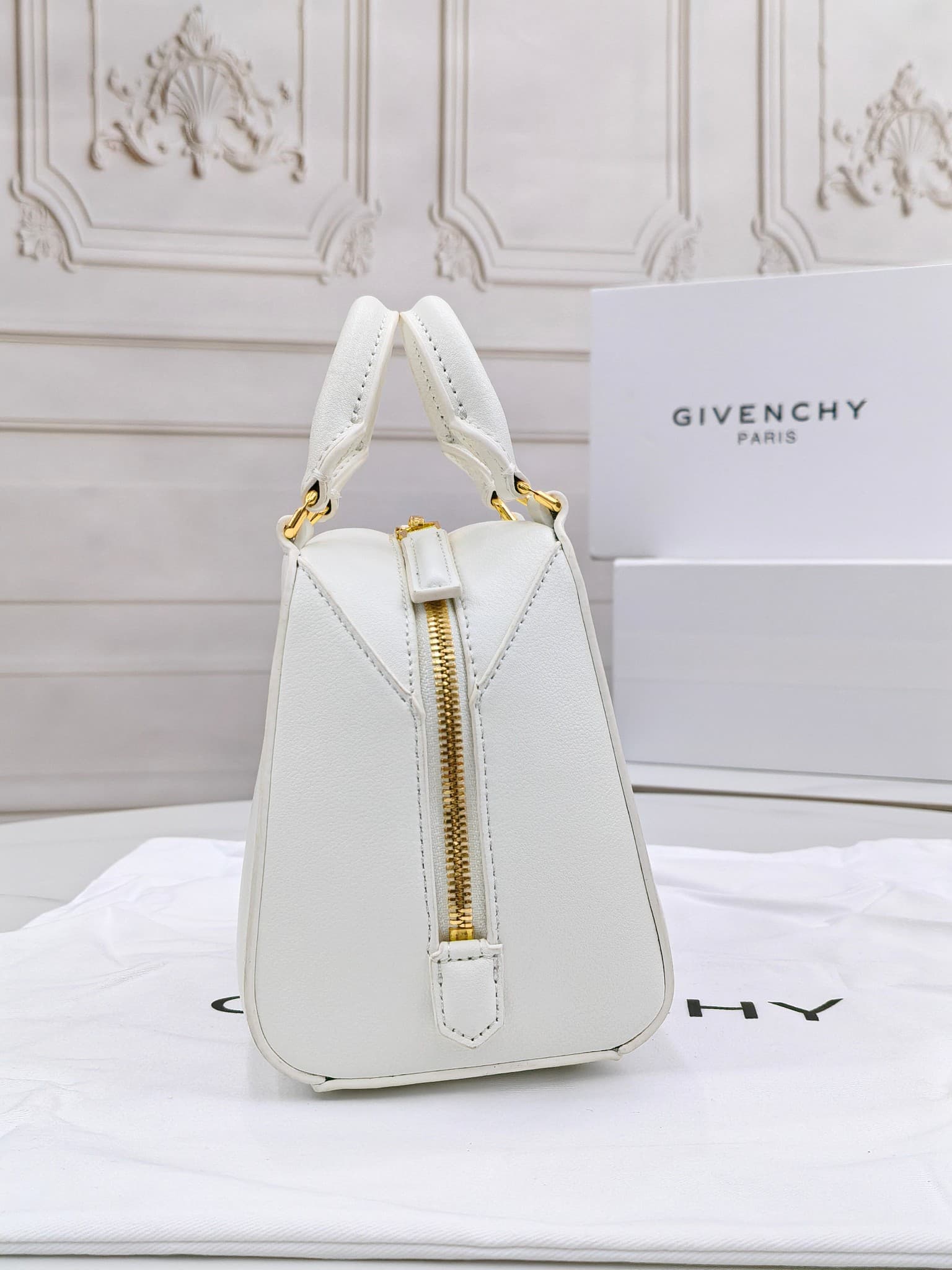 C3174 Small size 😀😀 2024 new model, Gucci, lightly tanned glossy cowhide leather handbag or crossbody bag — image 4